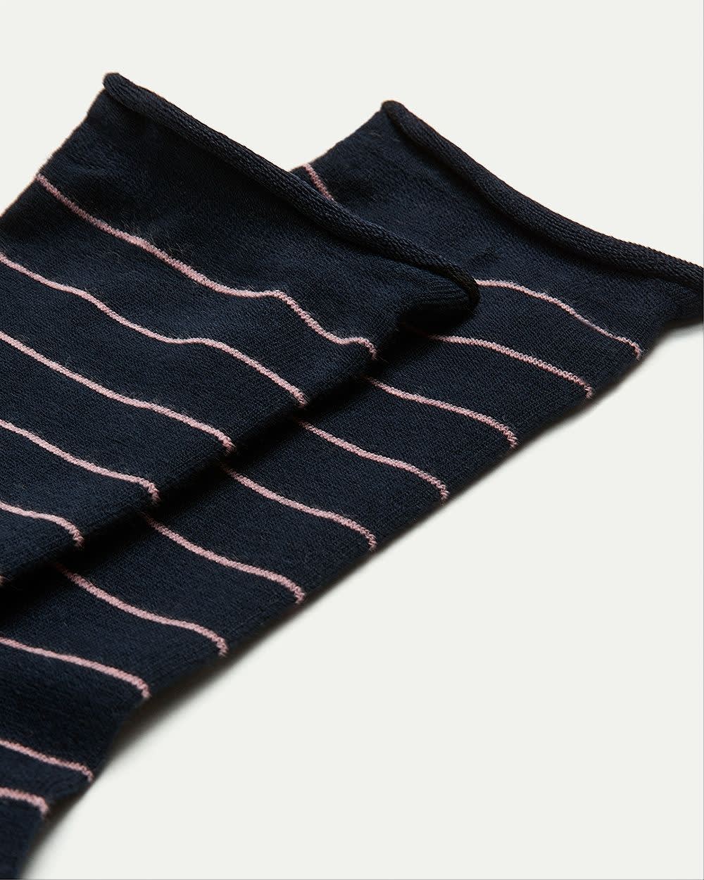 Bamboo Viscose Crew Socks with Stripes - Image 9