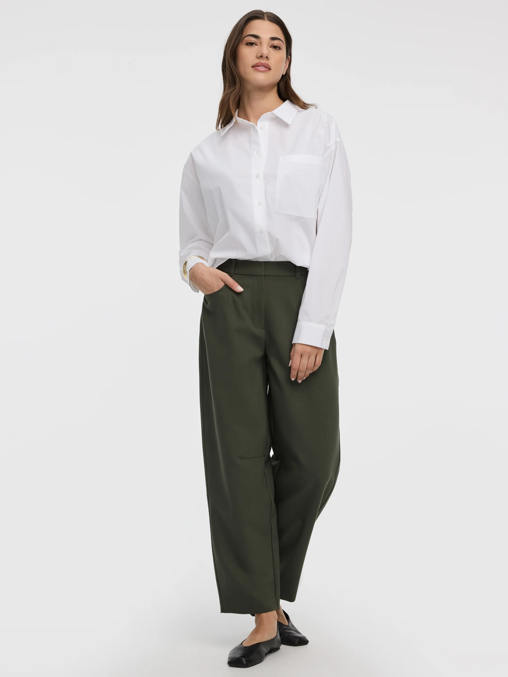 Mid-Rise Barrel Pants - Image 6