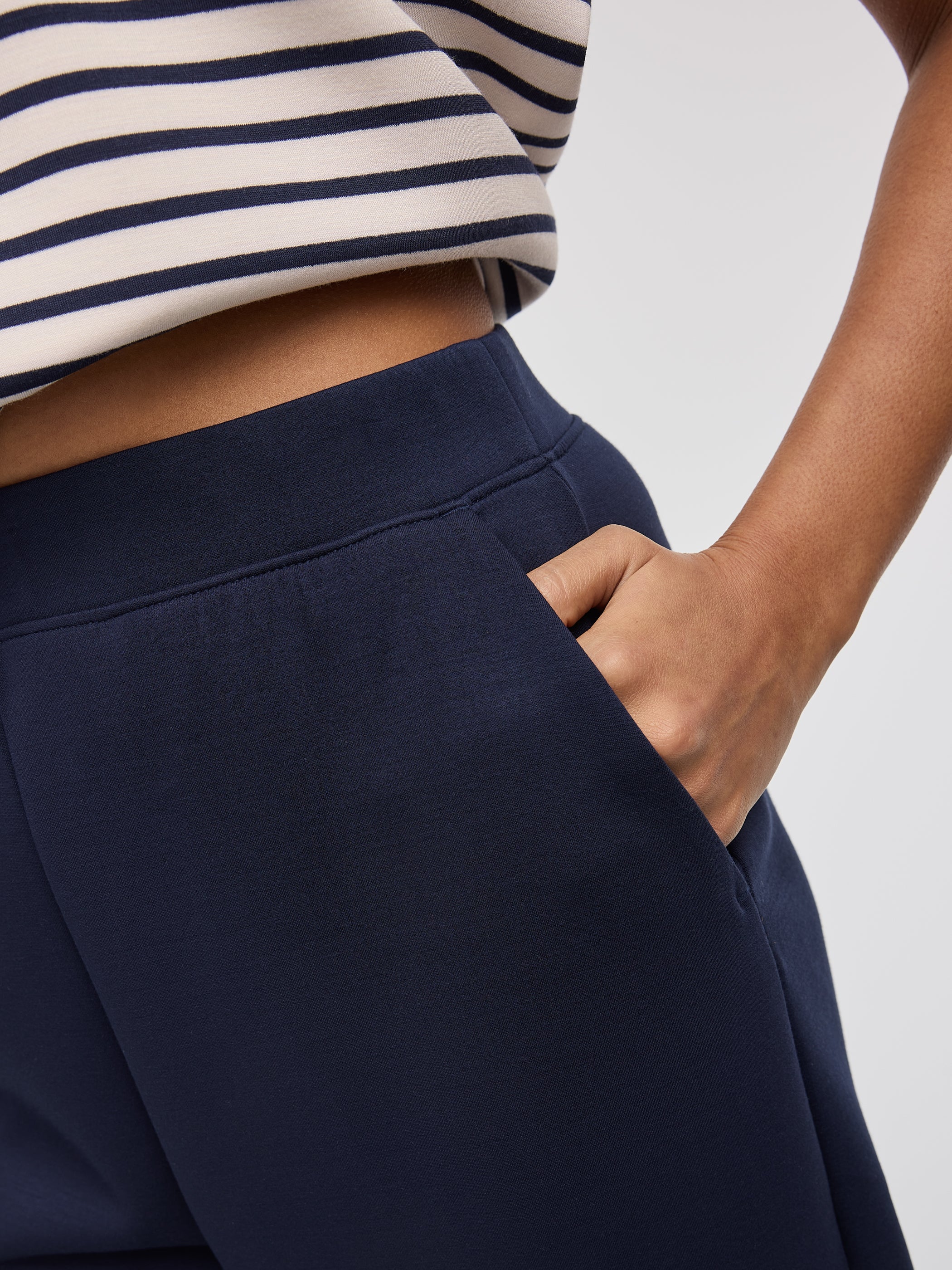 Bermuda Shorts - HYLUX Hyba - Image 6