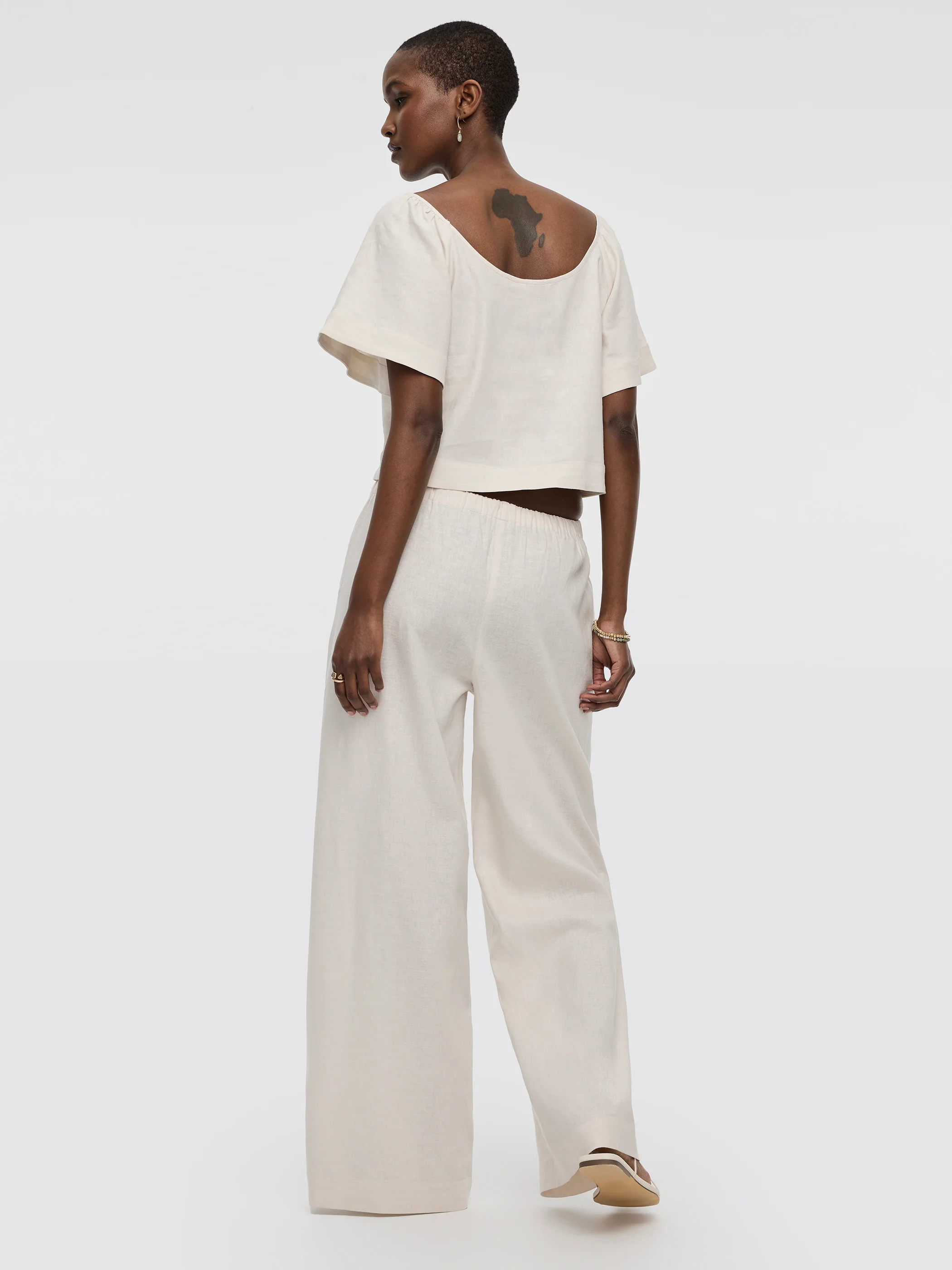 Scoop-Neck Blouse with Flutter Sleeves - Image 3