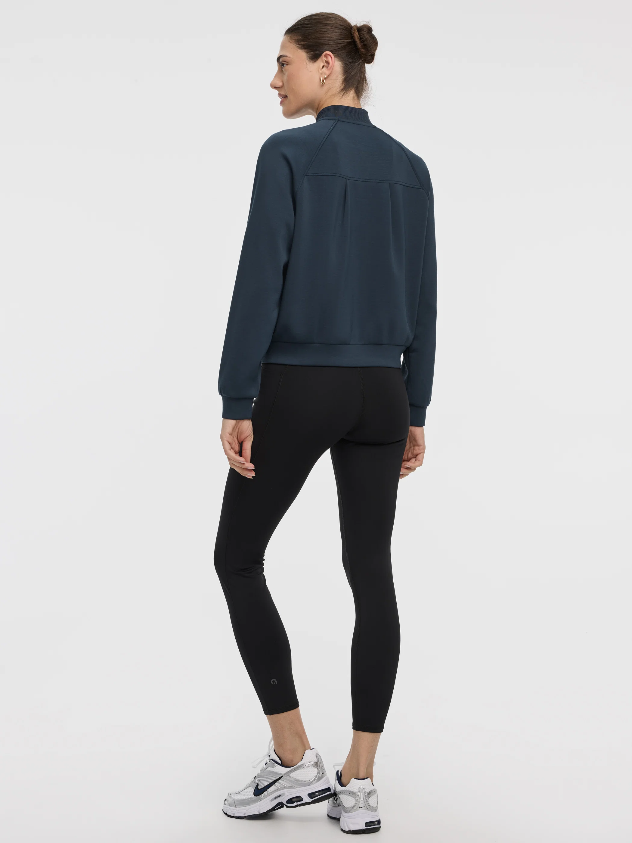 Bomber Jacket - HYLUX Hyba - Image 17