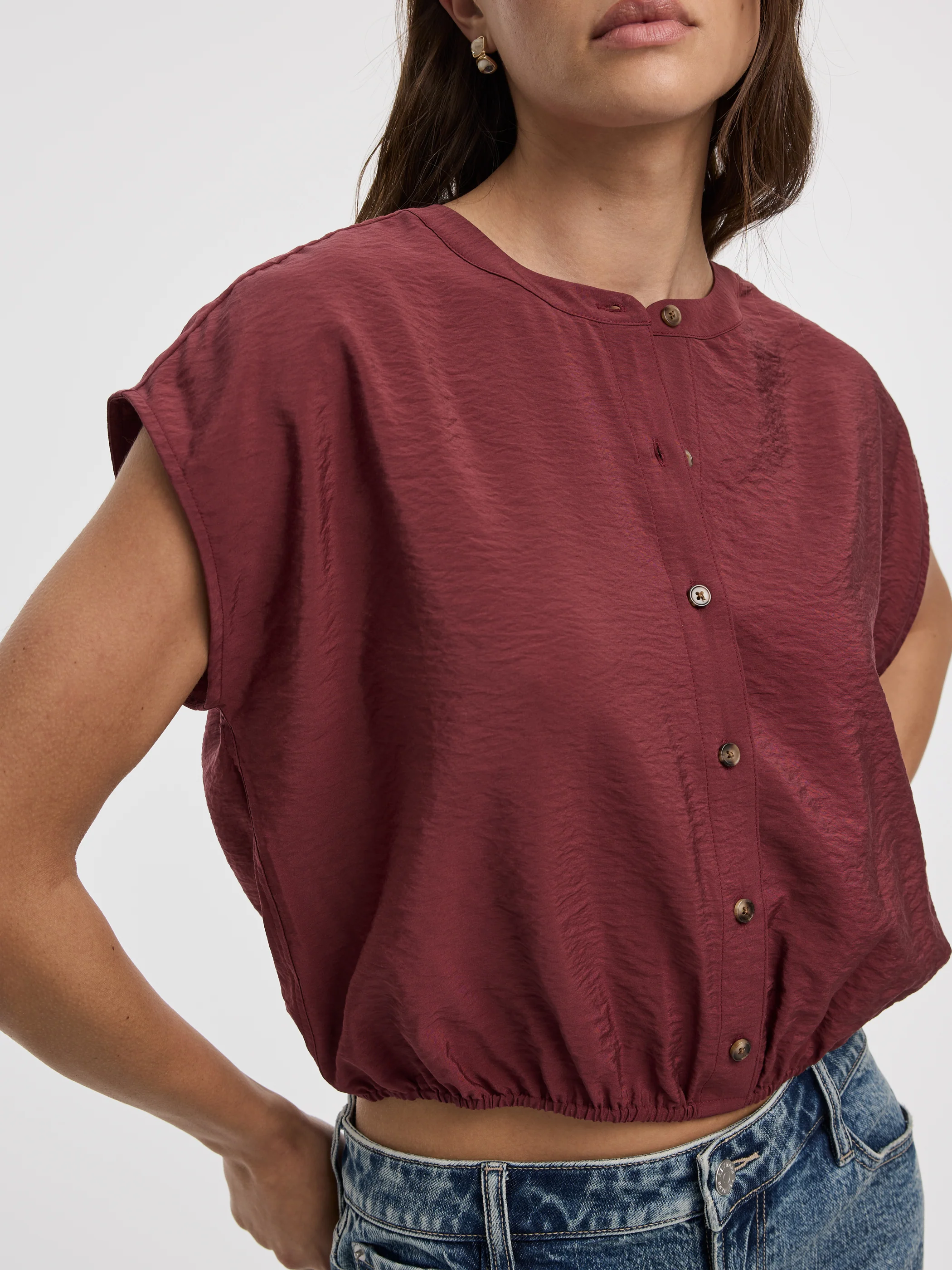 Extended-Sleeve Crew-Neck Buttoned-Down Blouse - Image 10