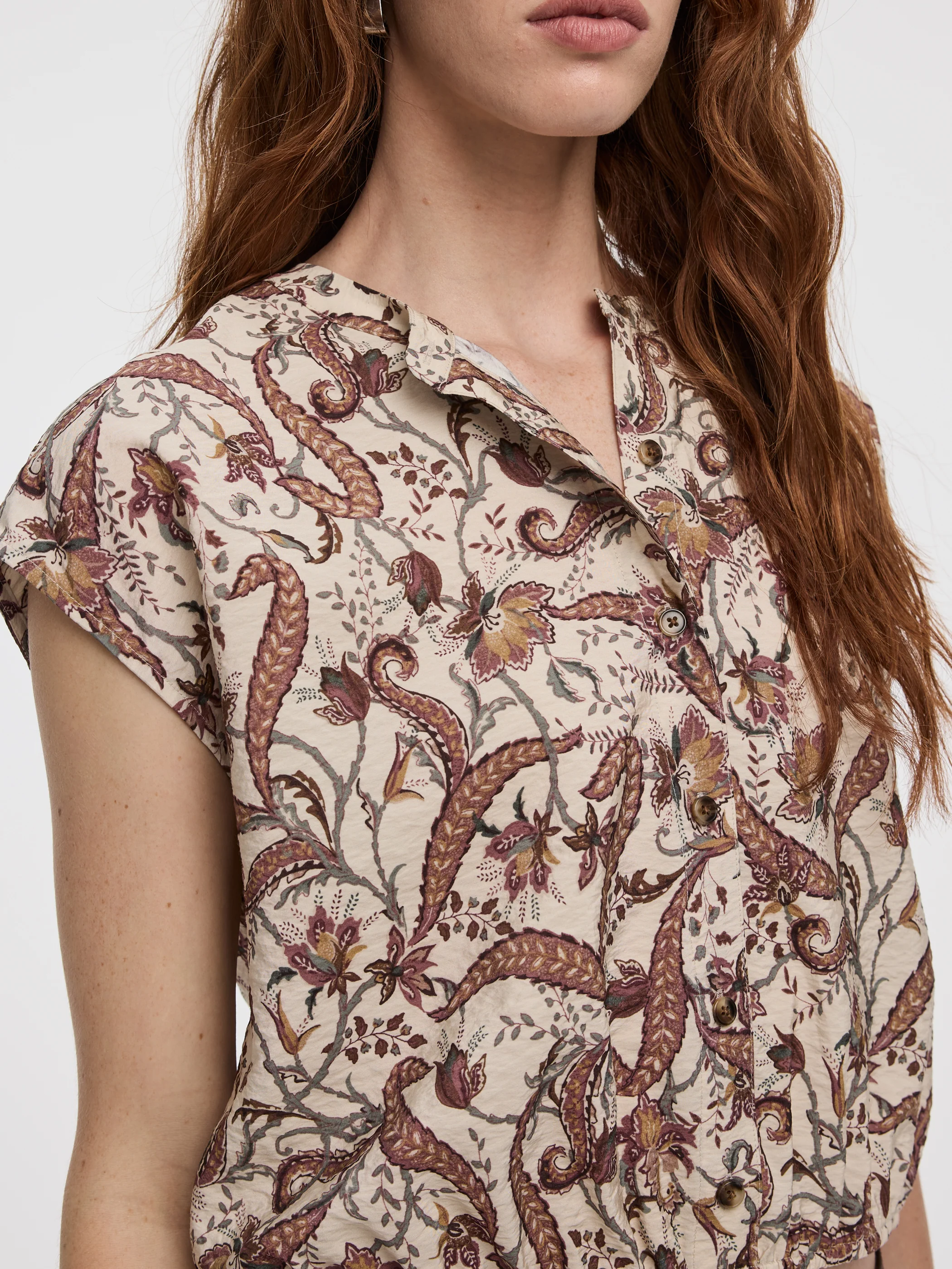Extended-Sleeve Crew-Neck Buttoned-Down Blouse - Image 6