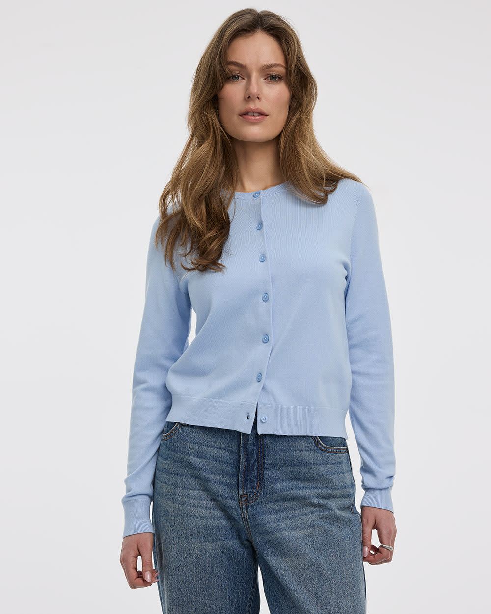 Crew-Neck Cardigan - R Essentials - Image 10