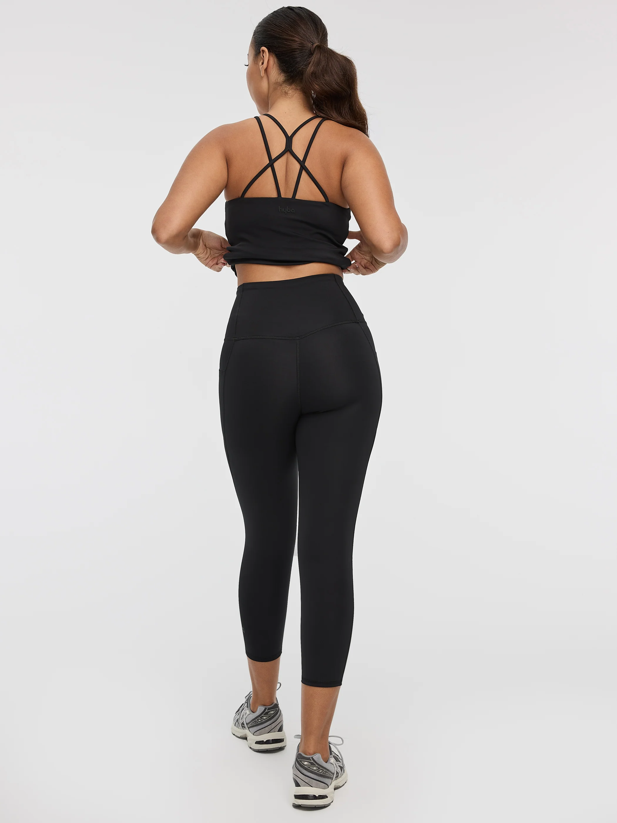 Capri Legging with Pockets - PULSE (R) Hyba - Image 4