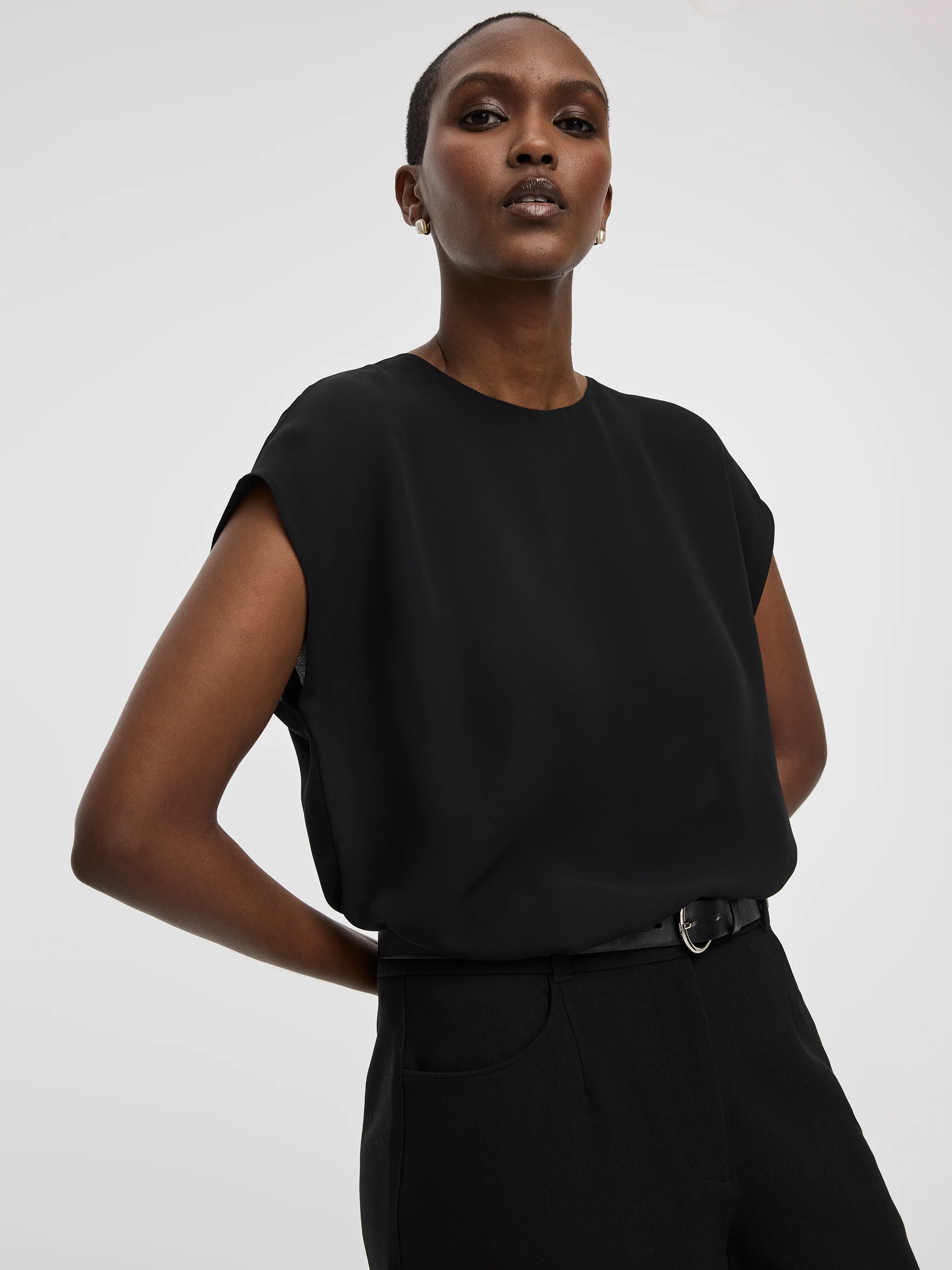 Short-Sleeve Crew-Neck Blouse - Image 4