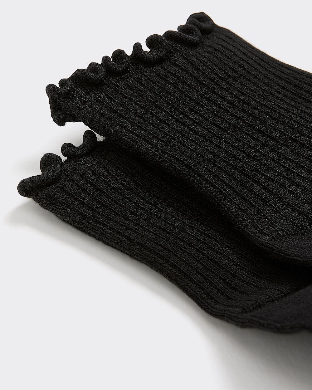 Cotton Anklet Socks with Ruffled Hems - Image 6