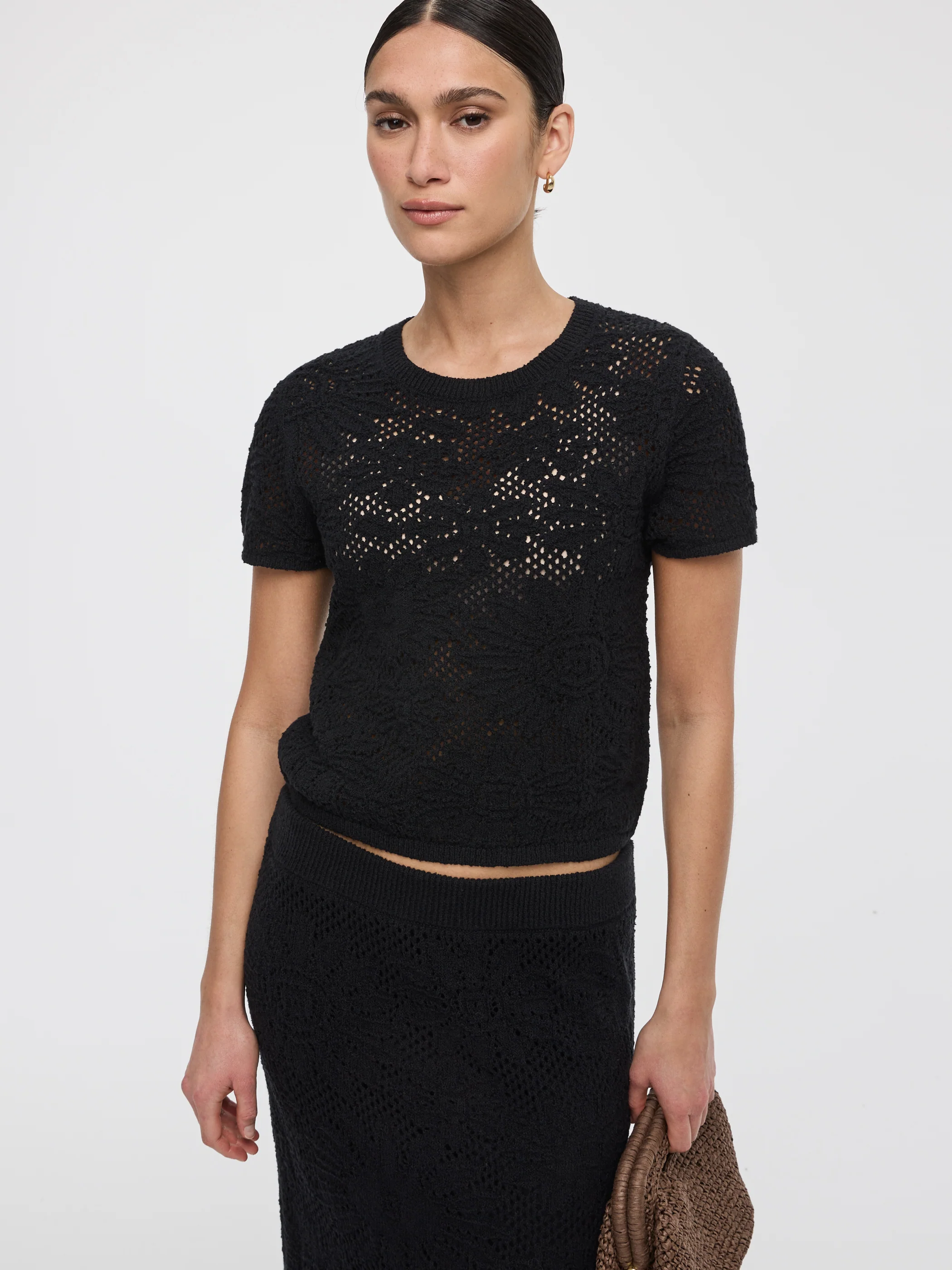 Short-Sleeve Crew-Neck Pullover - Image 4
