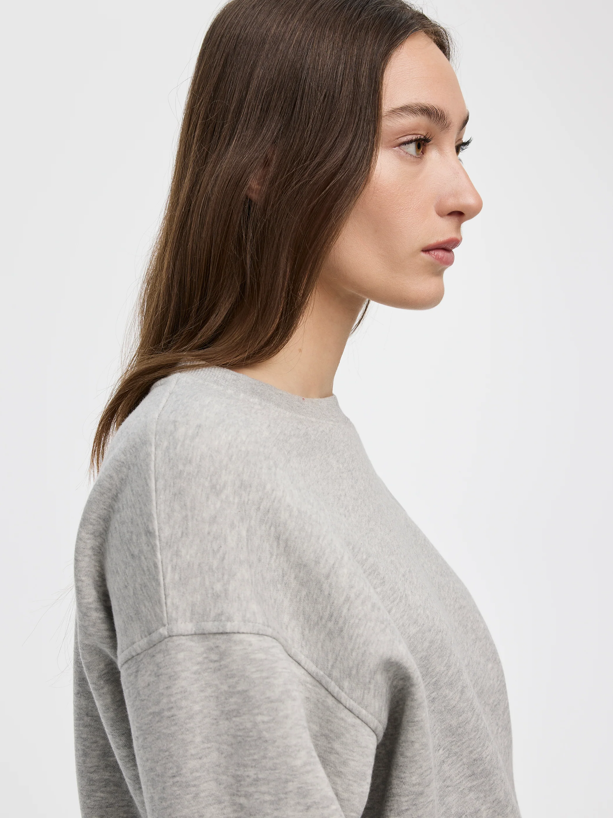 Long Crew-Neck Fleece Sweatshirt - R Essentials - Image 4