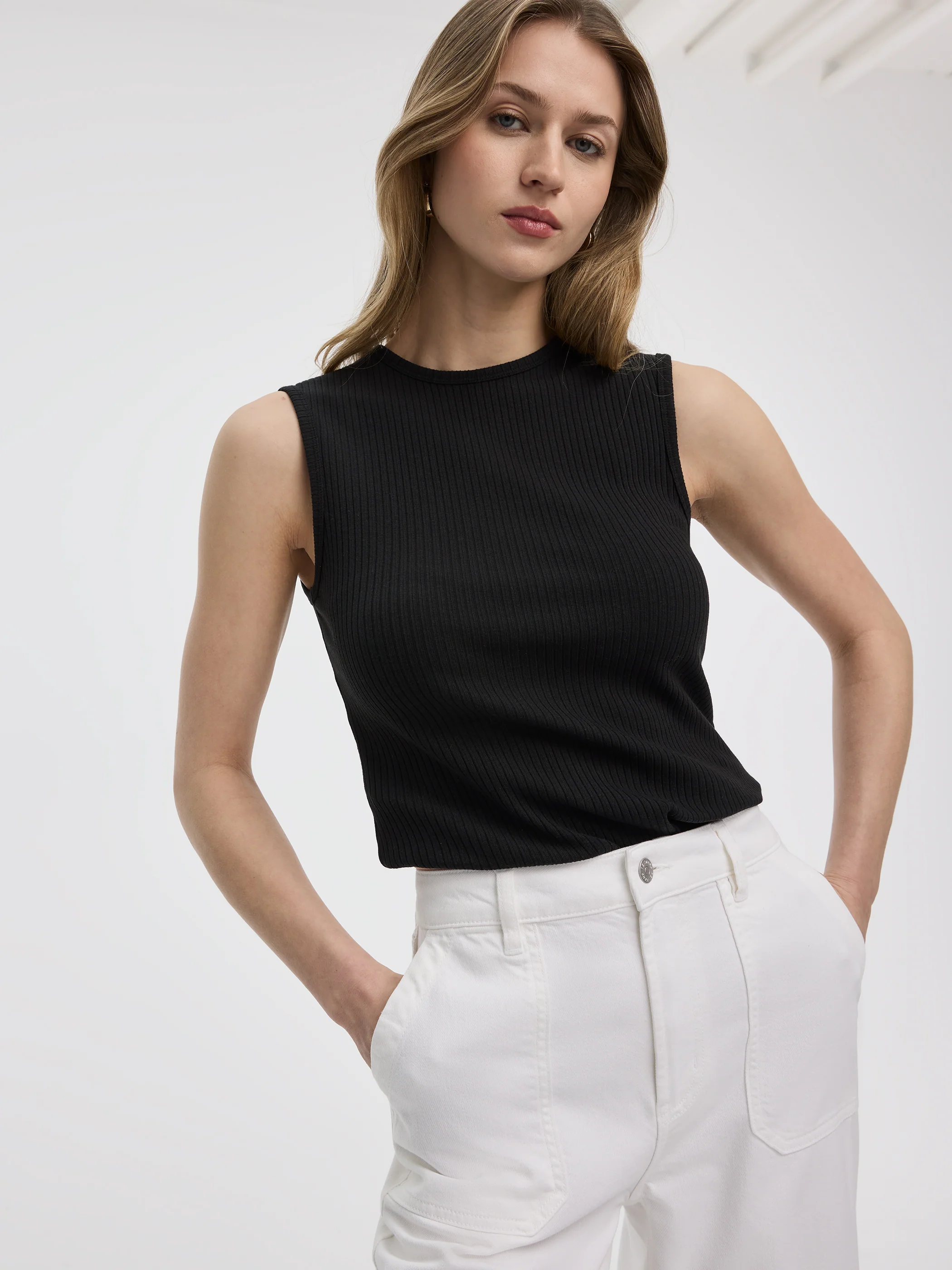 Ribbed Crew-Neck Tank - Image 4