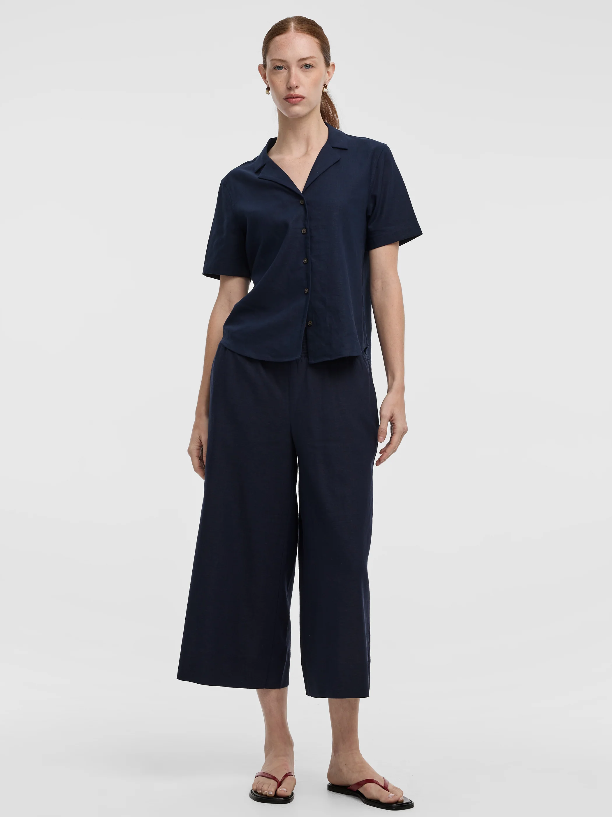 Cropped Wide-Leg Linen-Blend Pant - Image 26