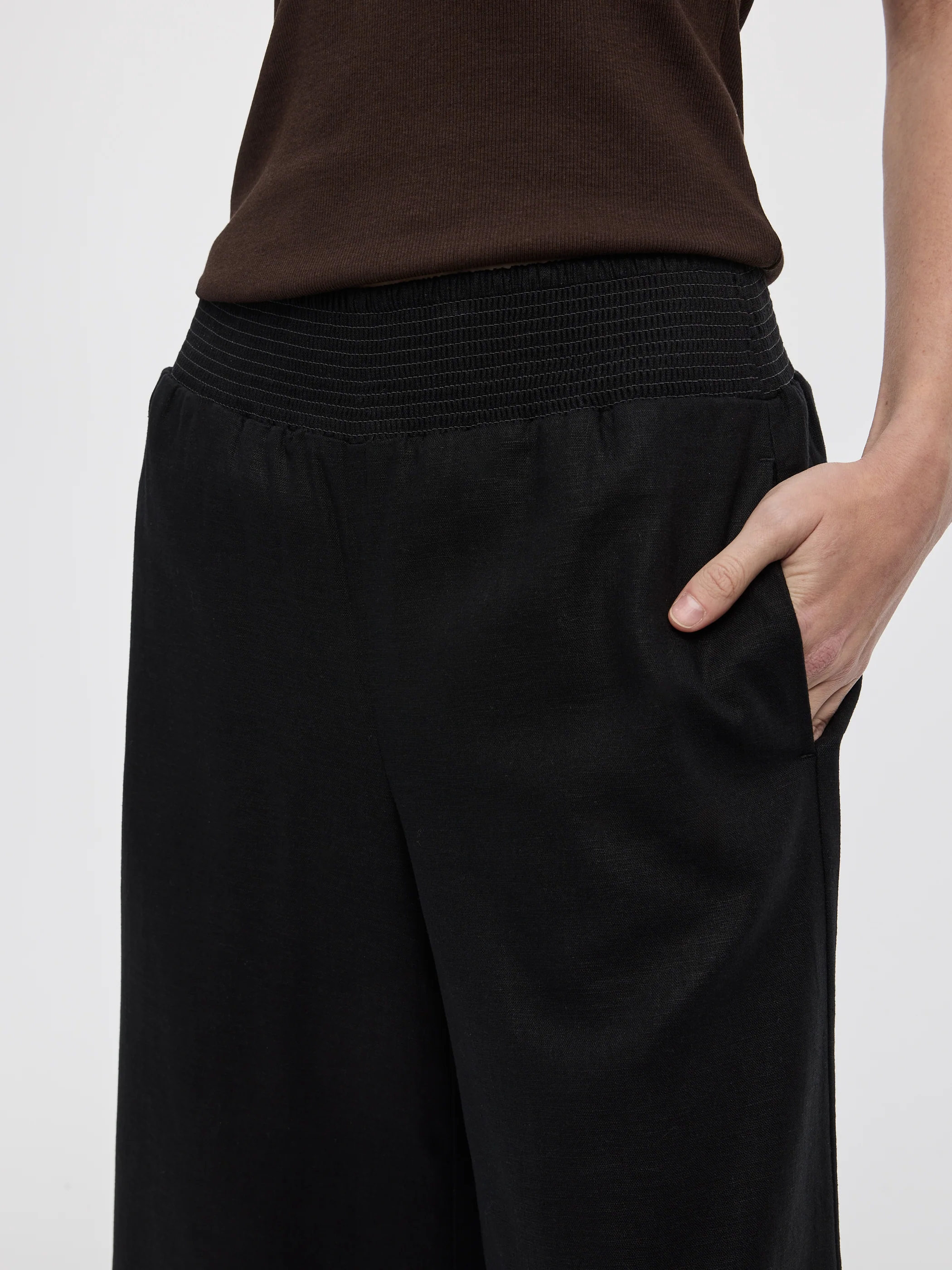 Cropped Wide-Leg Linen-Blend Pant - Image 3