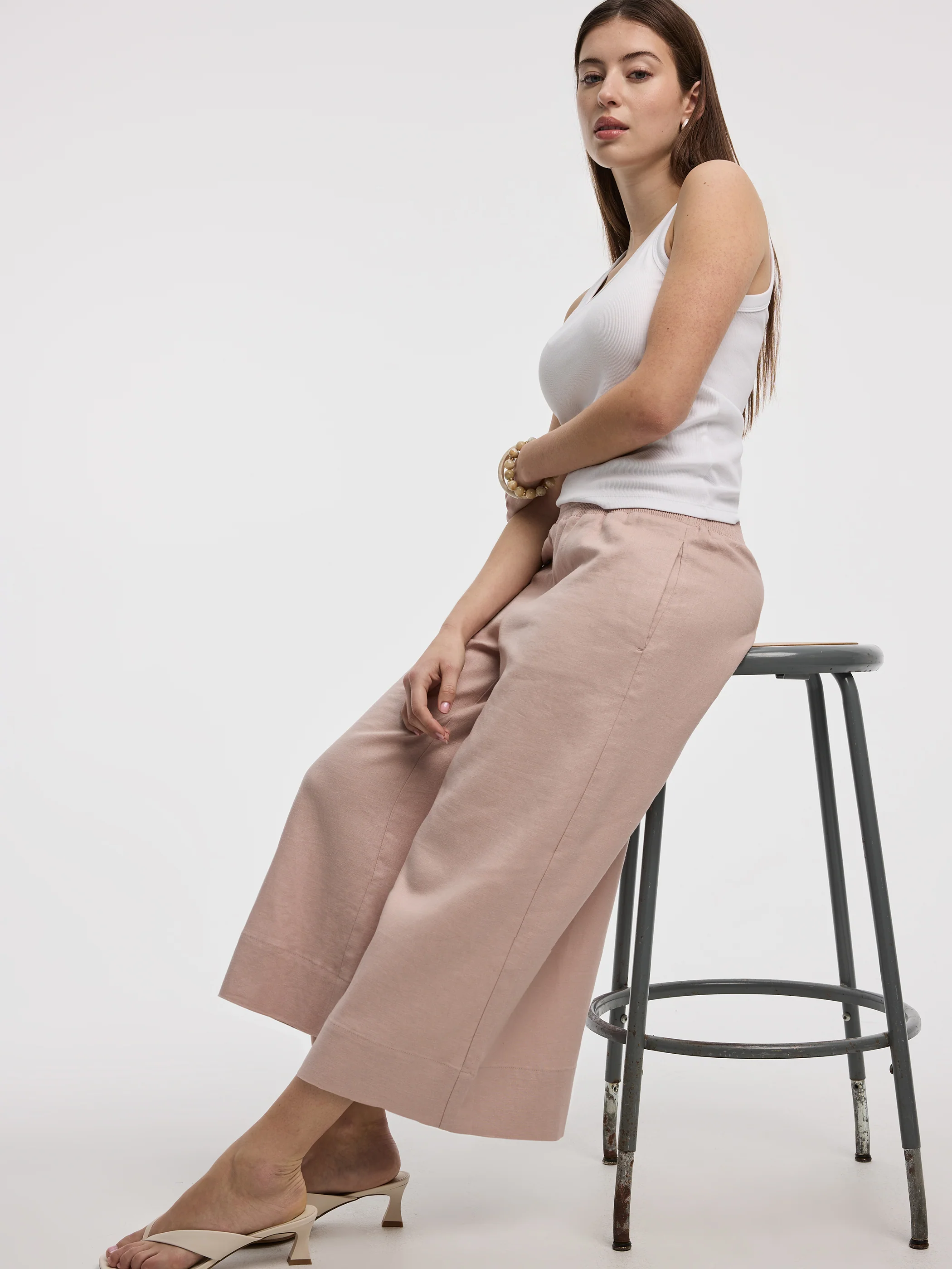 Cropped Wide-Leg Linen-Blend Pant - Image 45