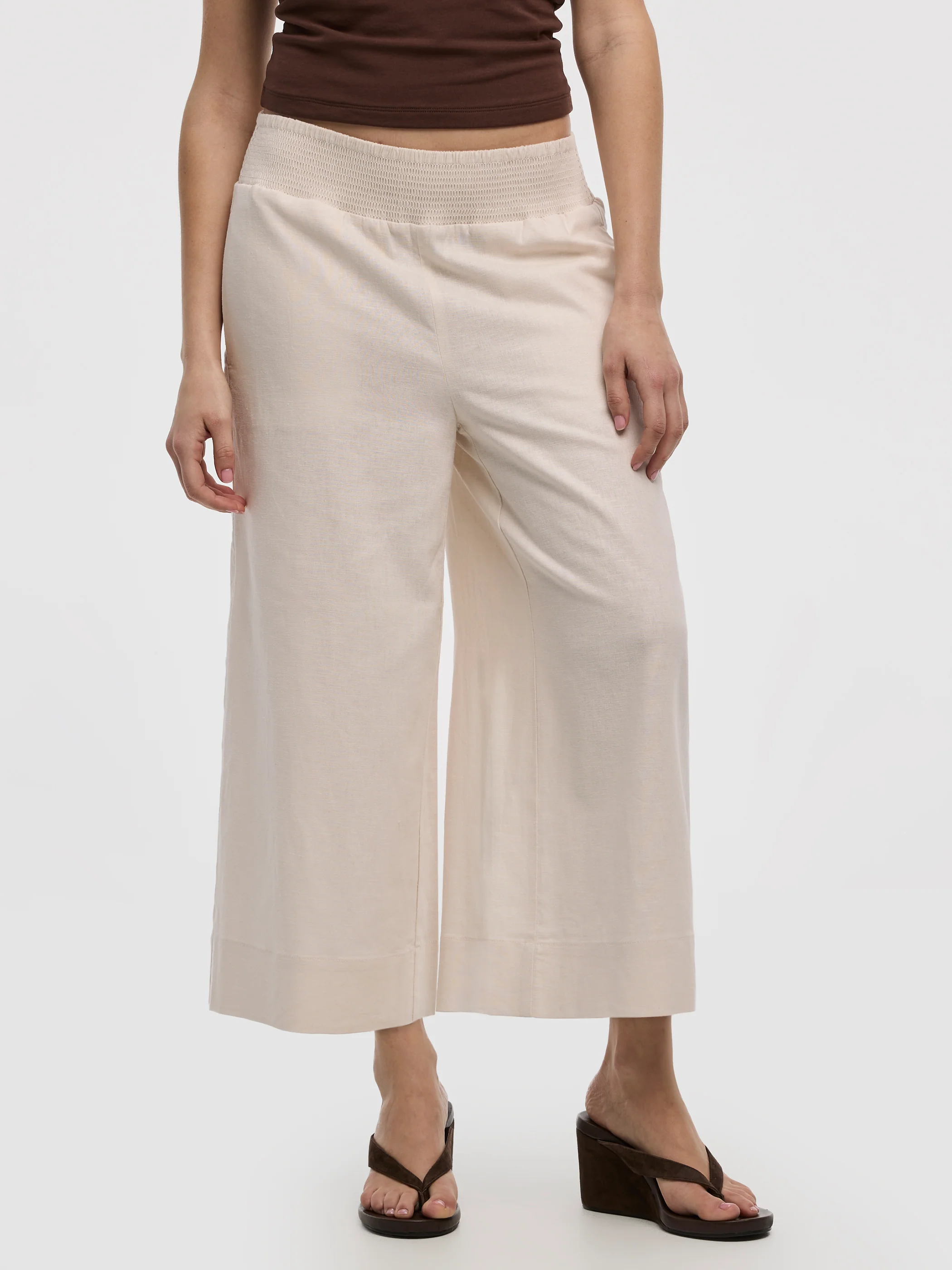 Cropped Wide-Leg Linen-Blend Pant - Image 7
