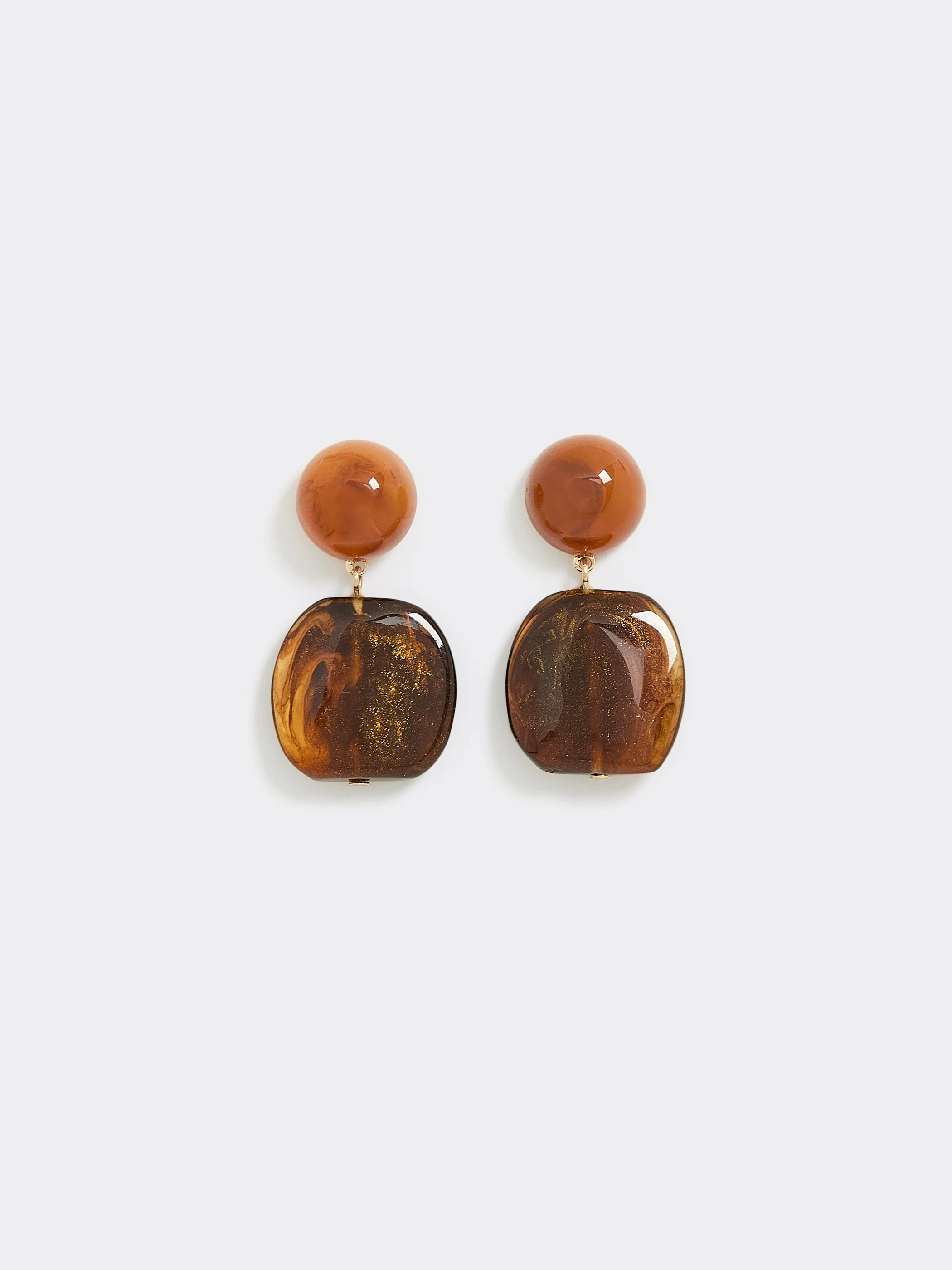 Resin Pendant Earrings - Image 4