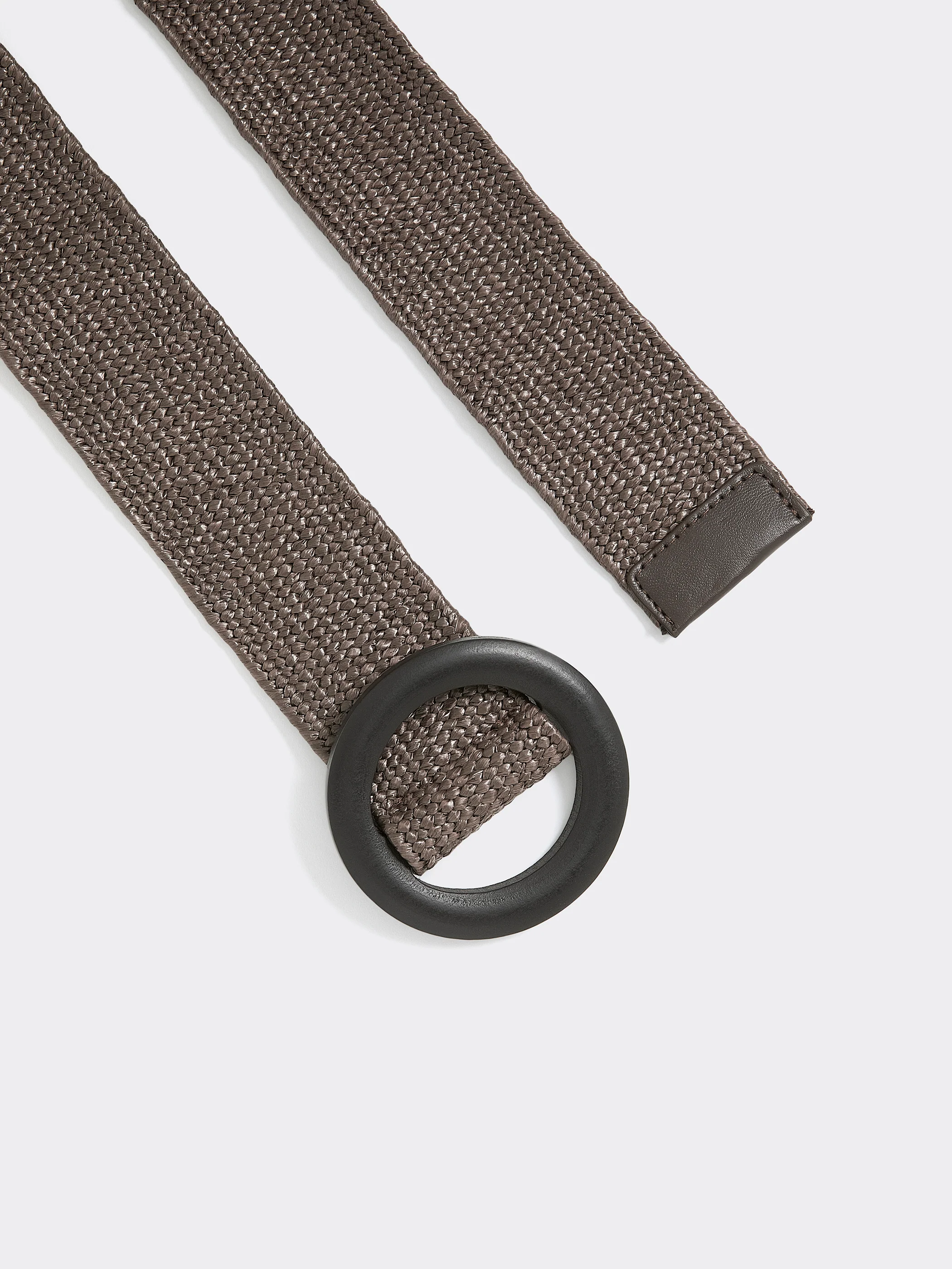Elastic Straw Belt with Round Wooden Buckle - Image 9