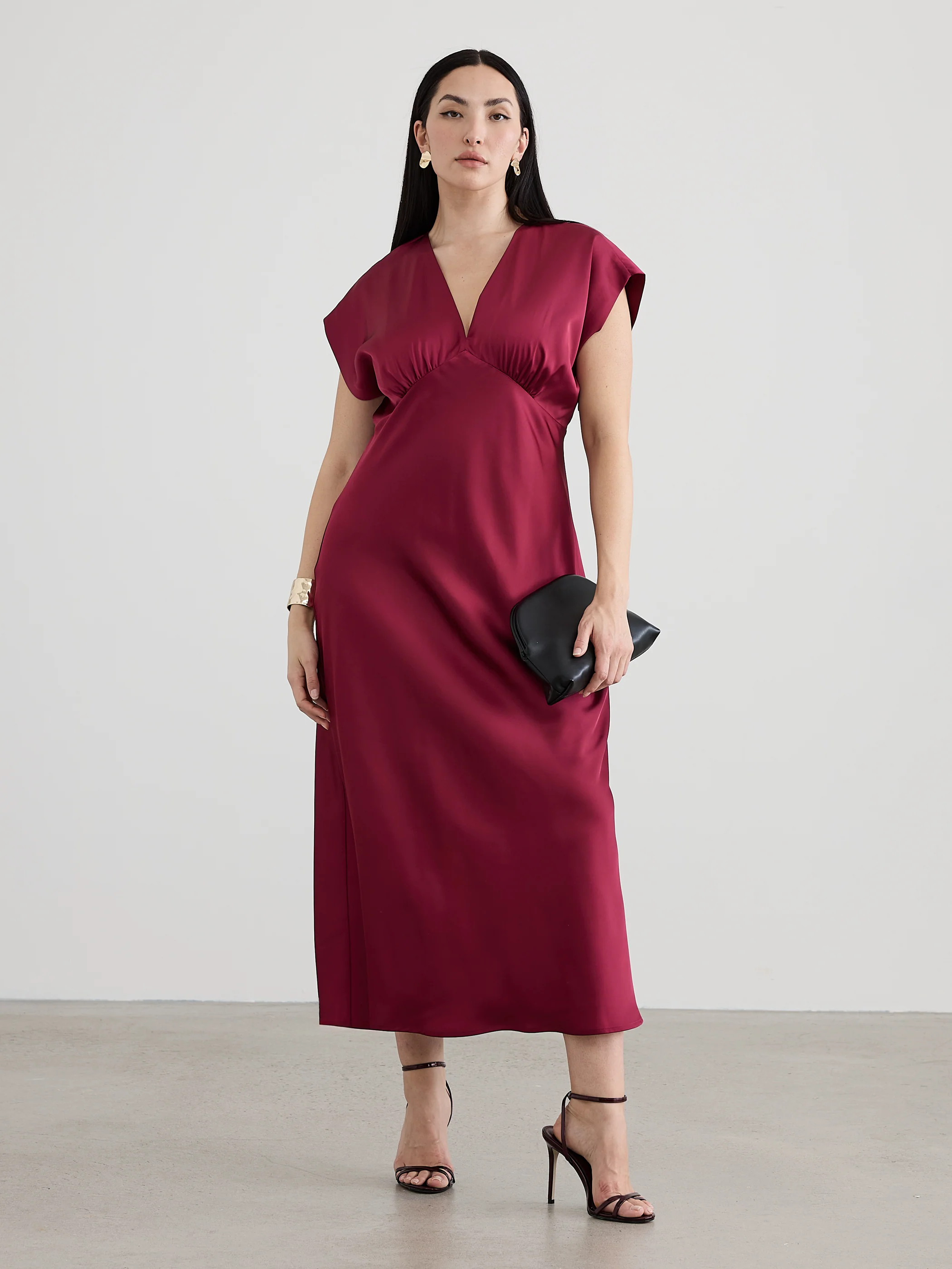 V-Neck Empire Maxi Dress - Image 5