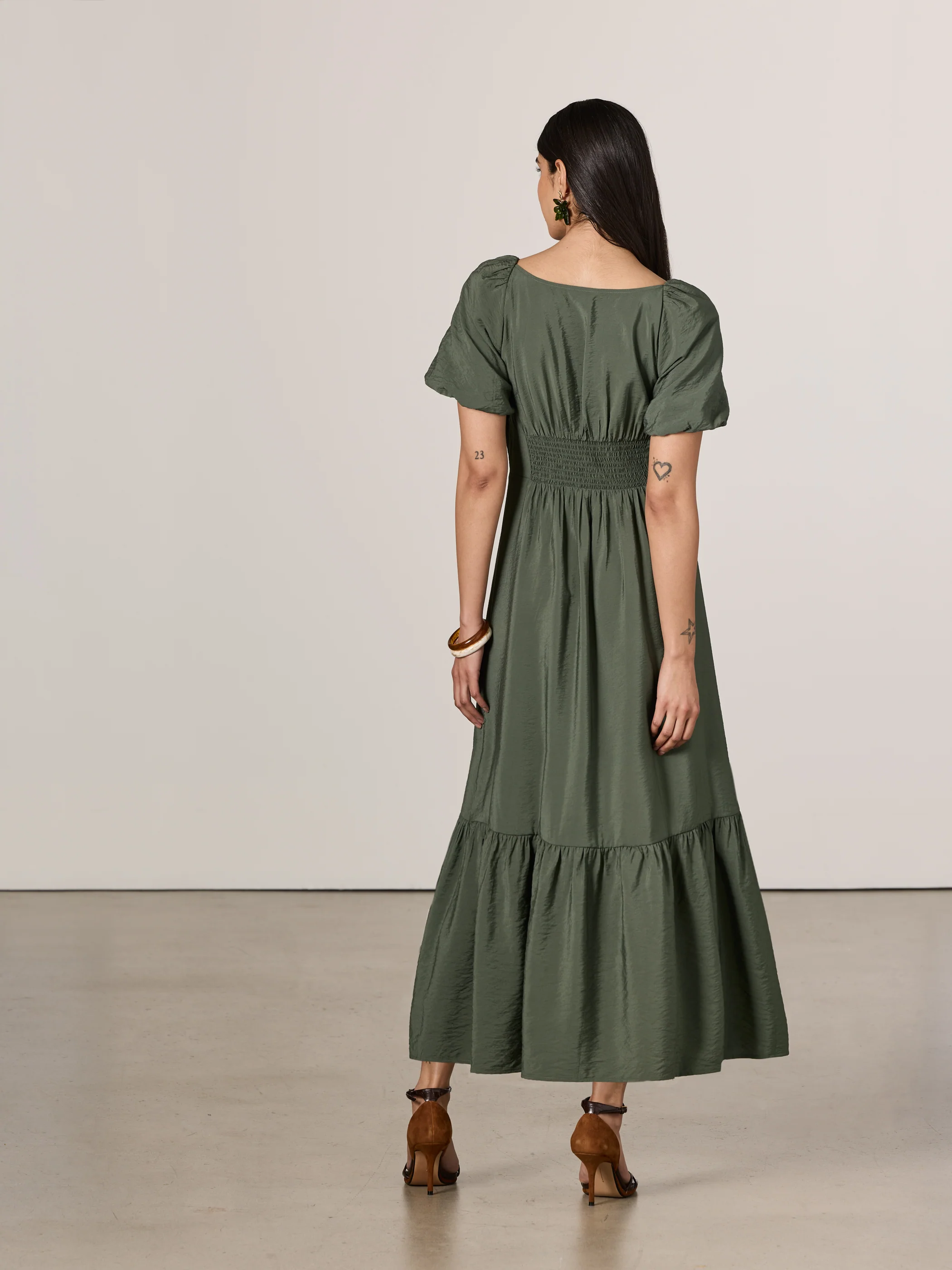 Short-Puffy-Sleeve Tiered Maxi Dress - Image 3