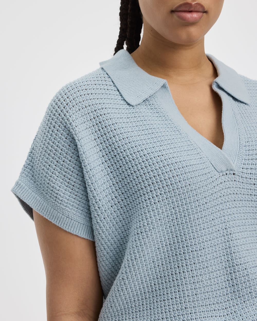Extended-Sleeve Johnny Sweater Vest - Image 10