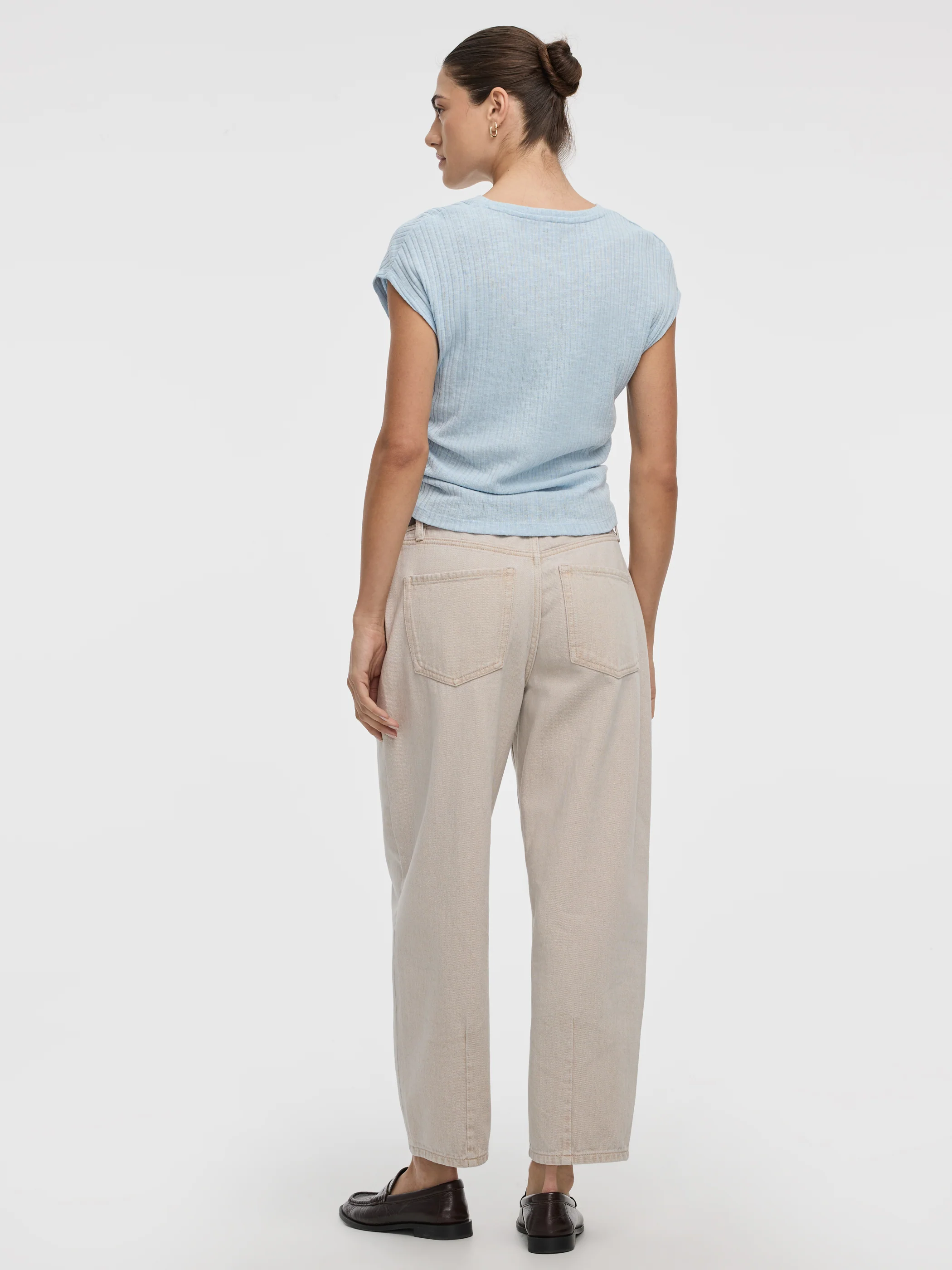 Extended-Sleeve Shirred Tee with Drawstrings - Image 15