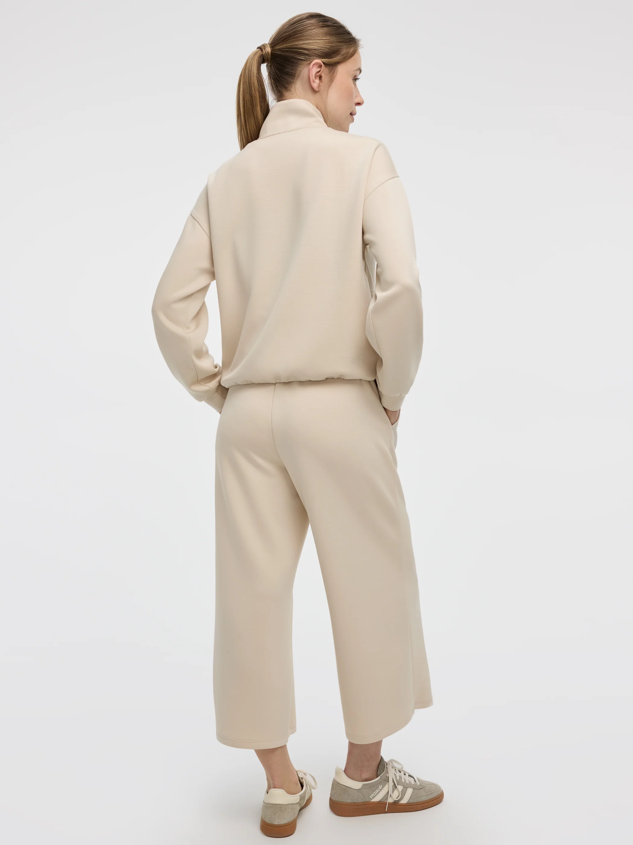 Mock-Neck Zipped Jacket - HYLUX - Hyba - Image 4