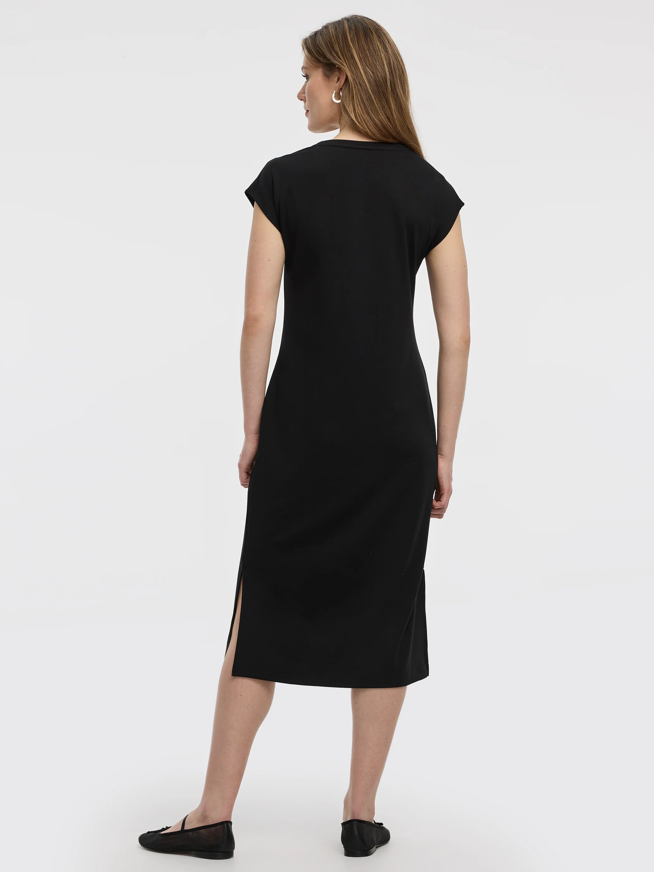 Extended-Sleeve Crew-Neck Midi Dress - Image 3