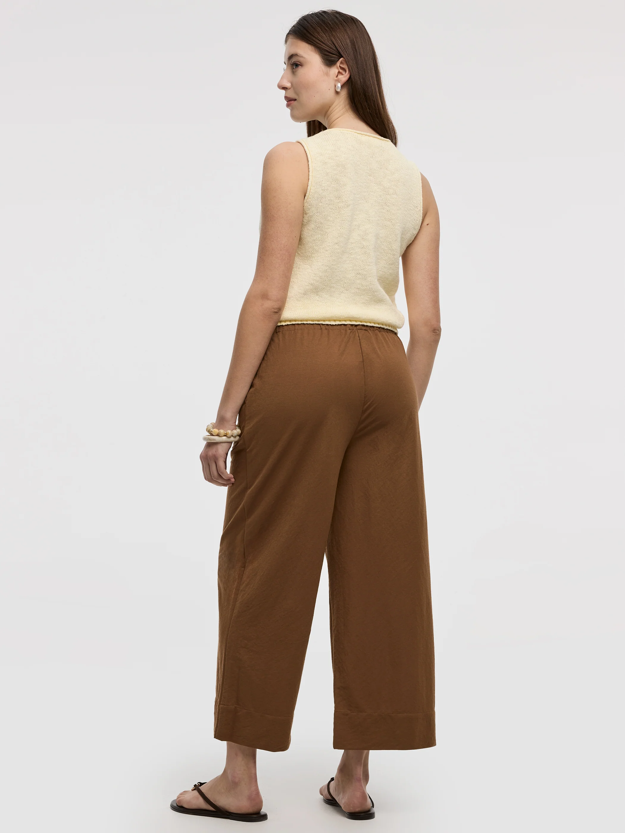 Wide-Leg Cropped Piqué Pant - Image 14