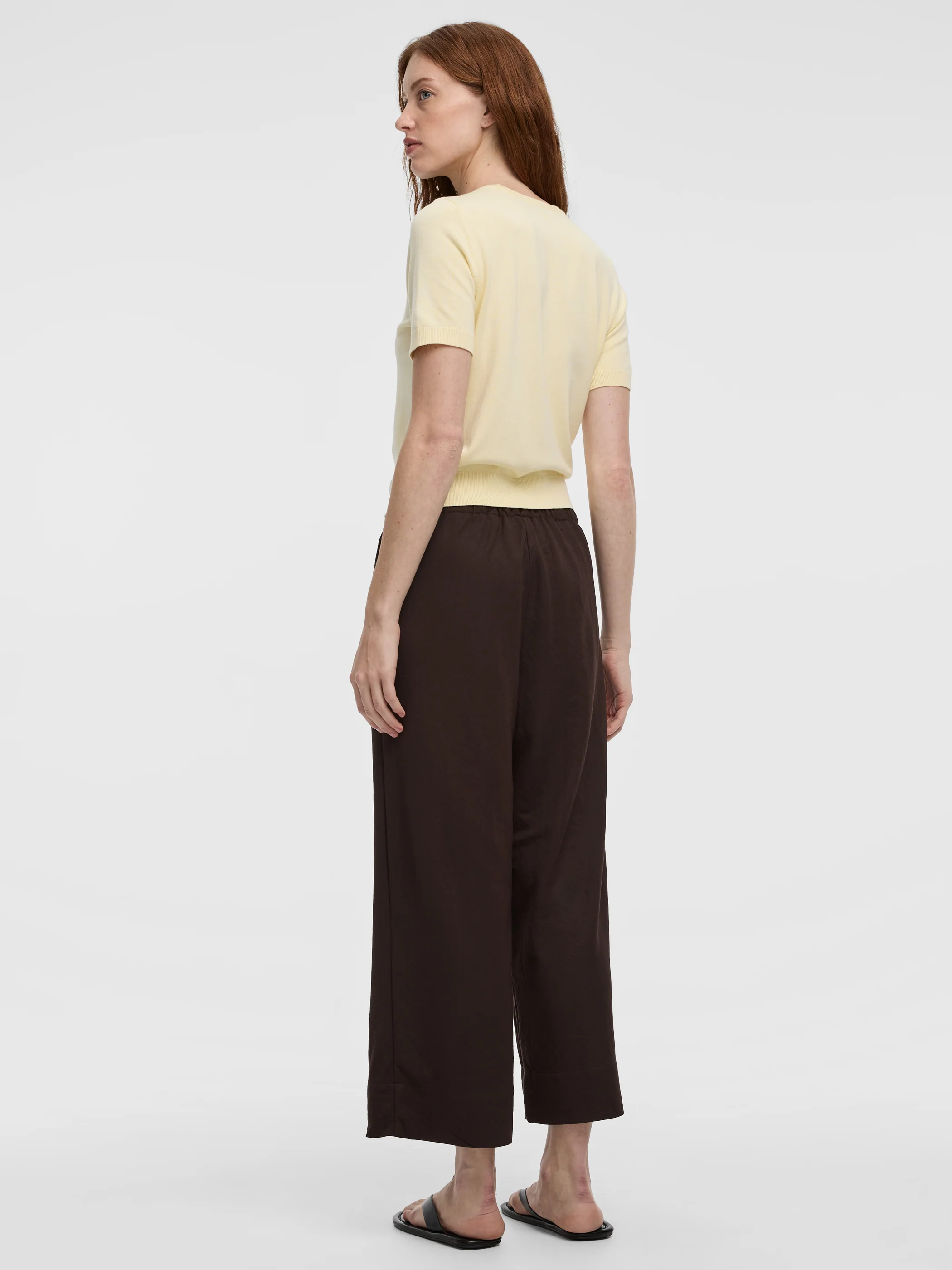 Wide-Leg Cropped Piqué Pant - Image 9