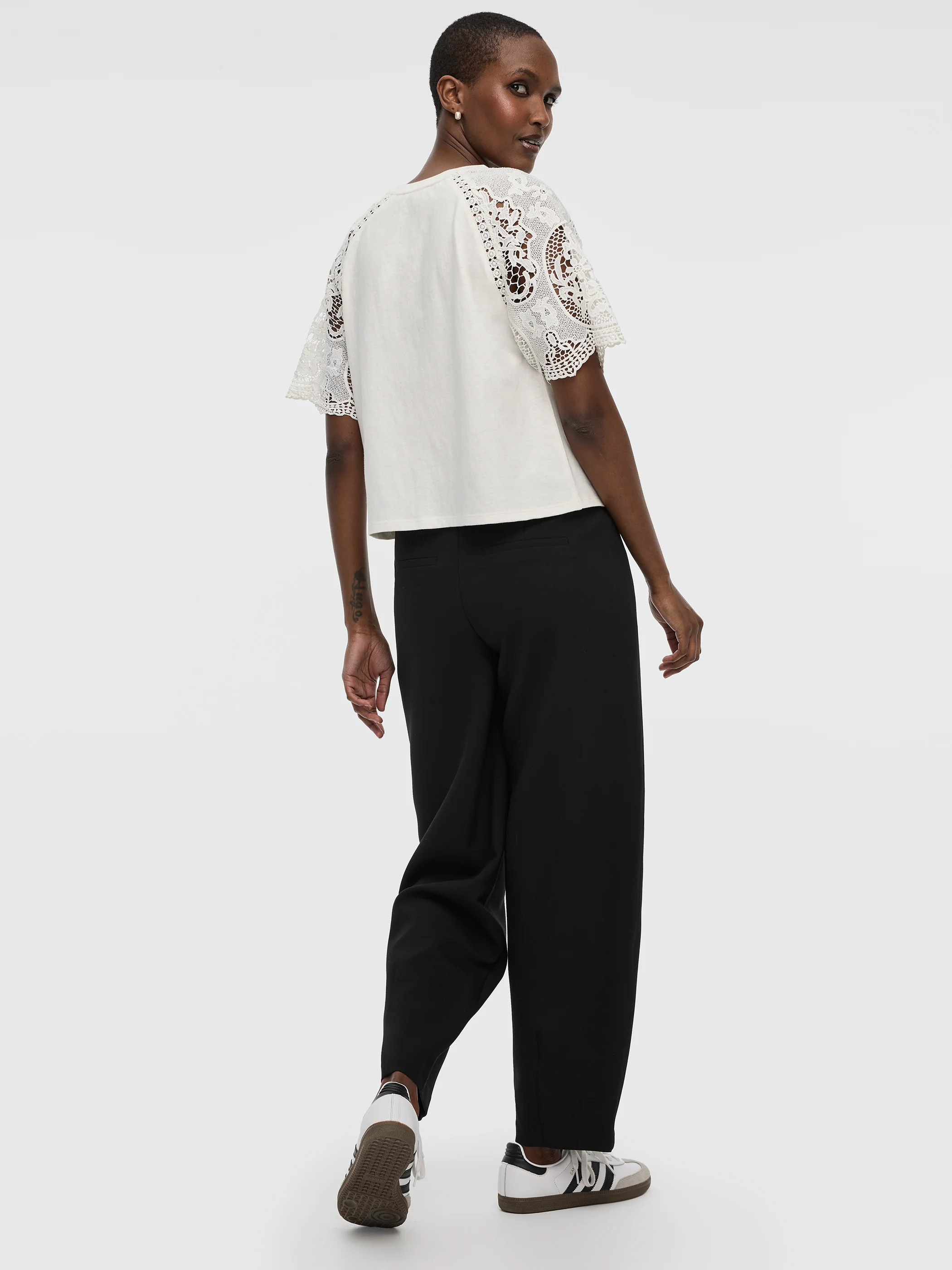 Crew-Neck Mix-Media T-Shirt with Short Puffy Sleeves - Image 3