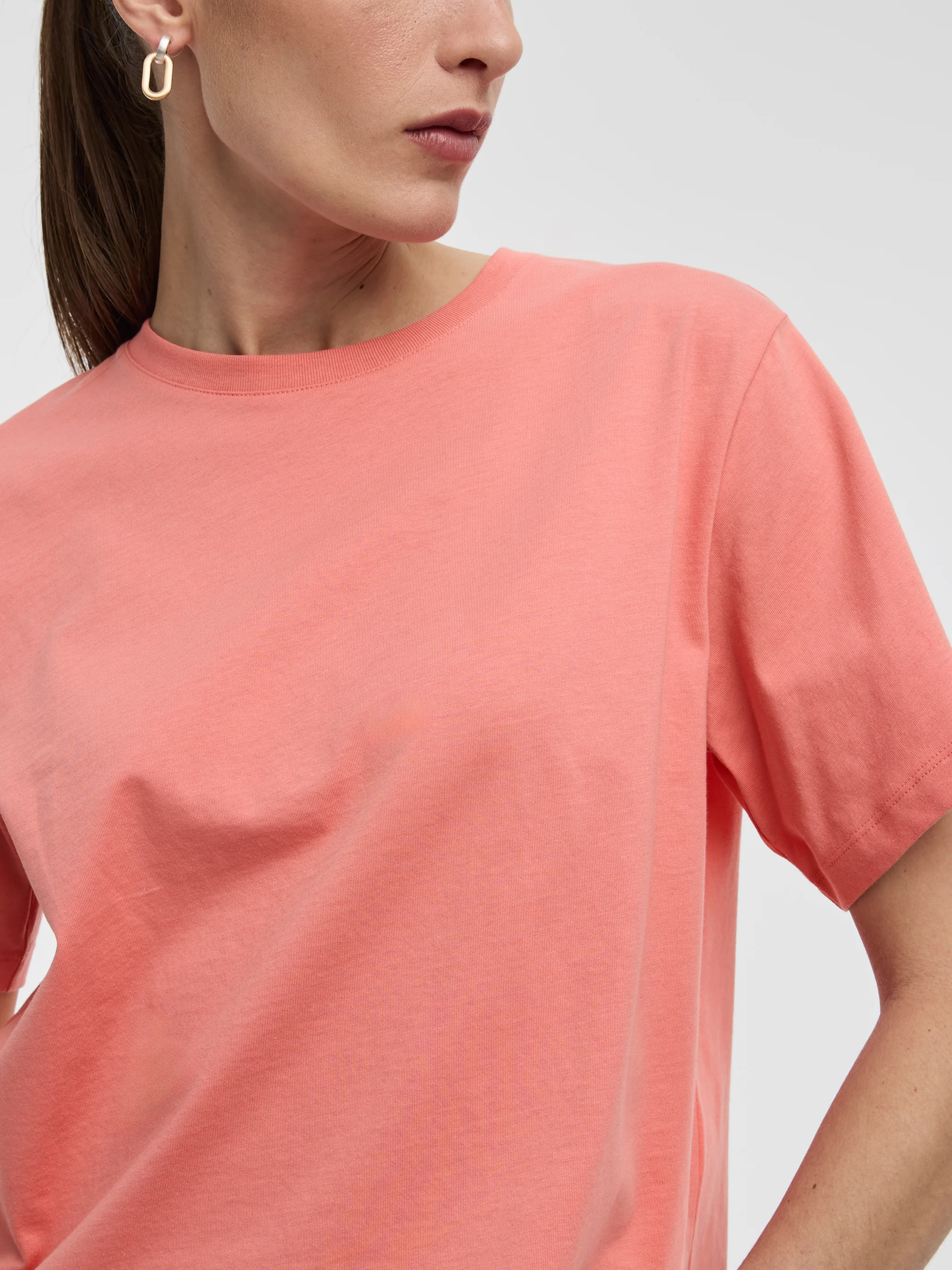 Crew-Neck Boxy T-Shirt - Image 10
