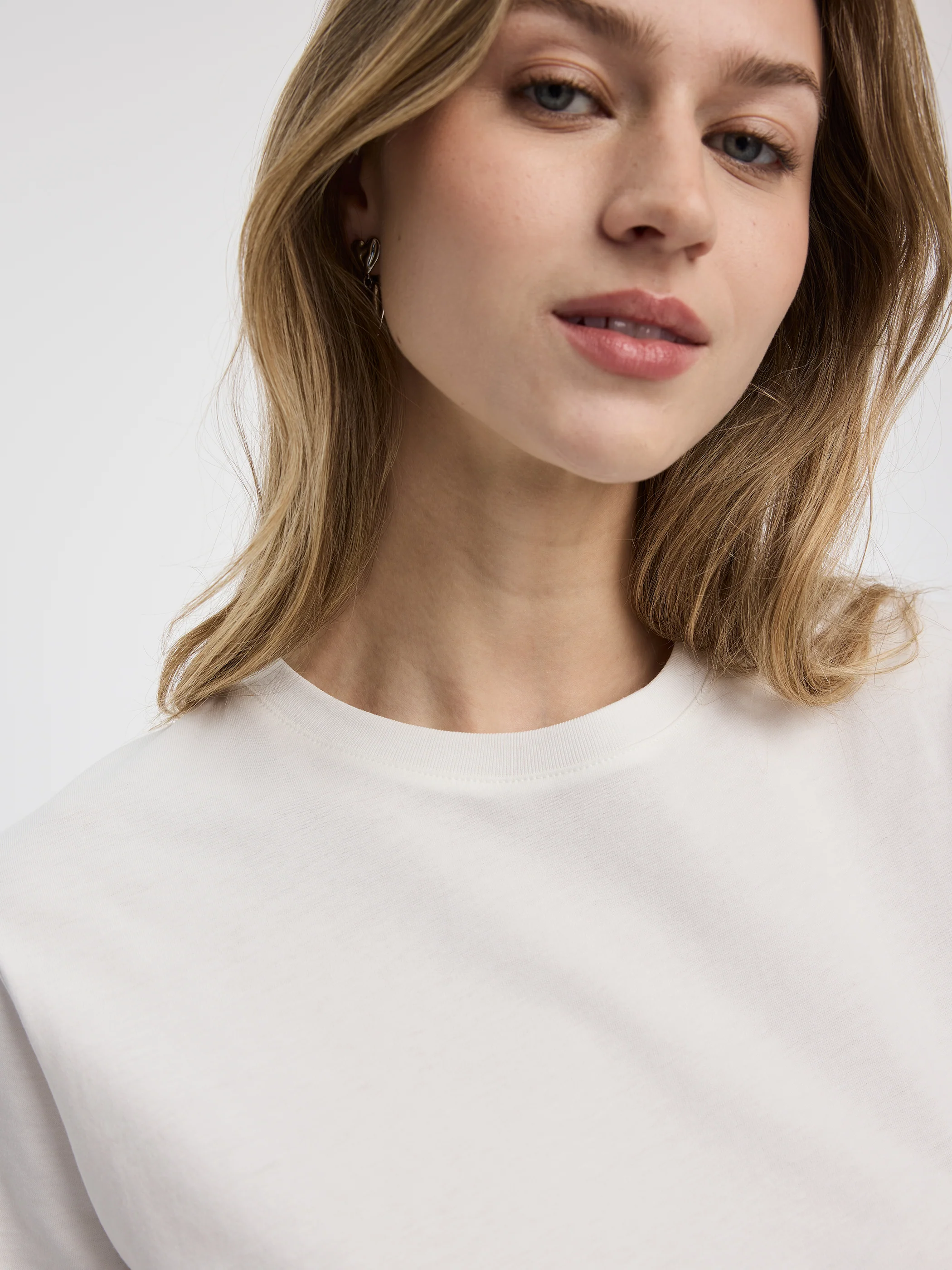 Crew-Neck Boxy T-Shirt - Image 6