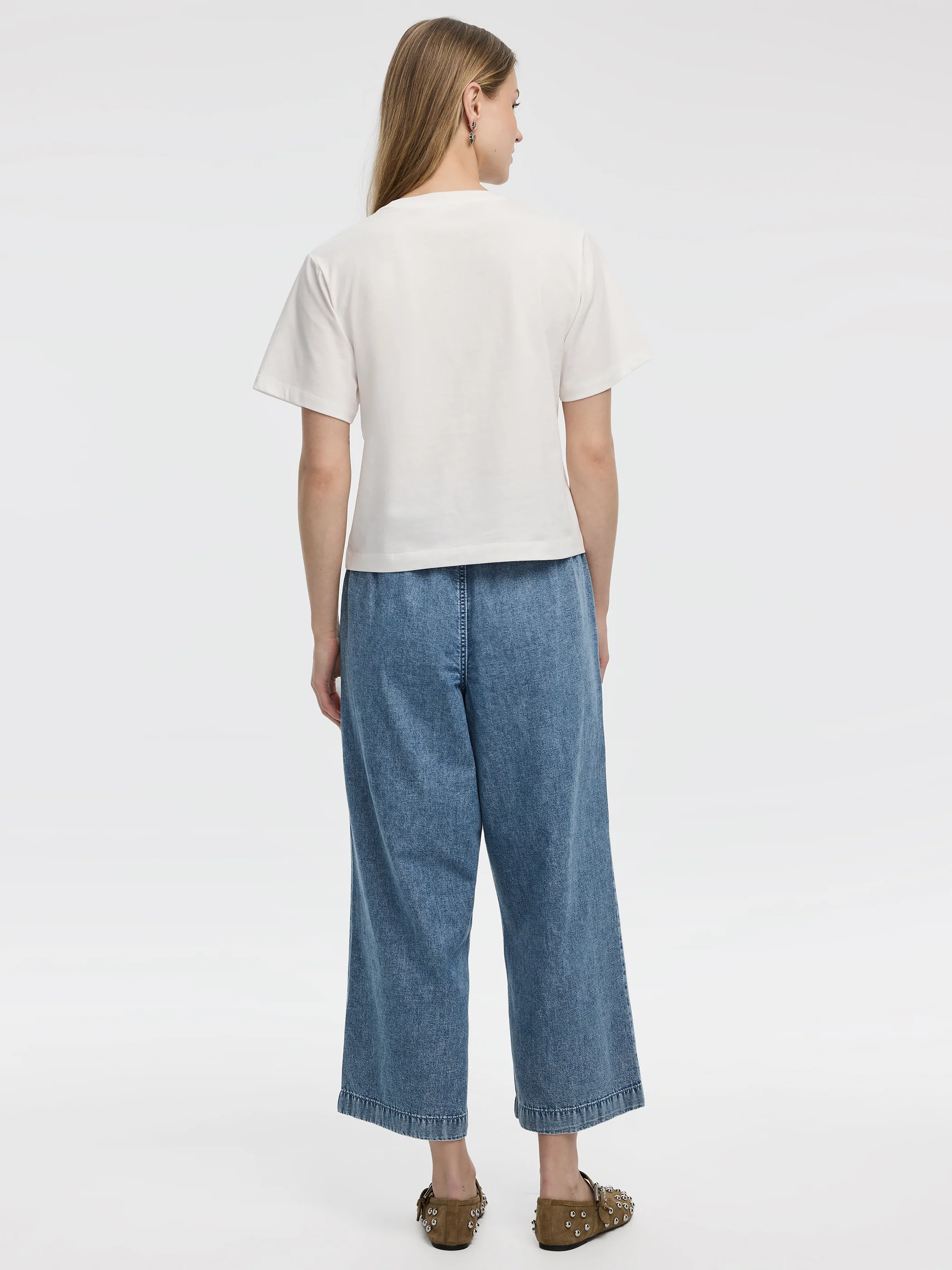 Crew-Neck Boxy T-Shirt - Image 7