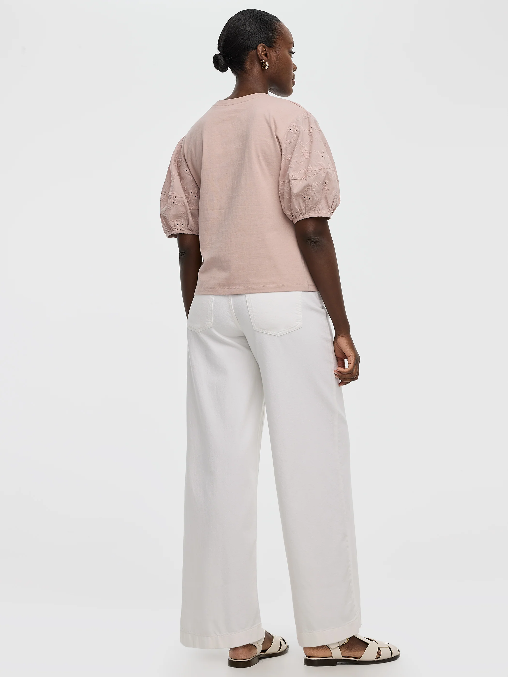 Crew-Neck Mix-Media Top with Short Puffy Sleeves - Image 12
