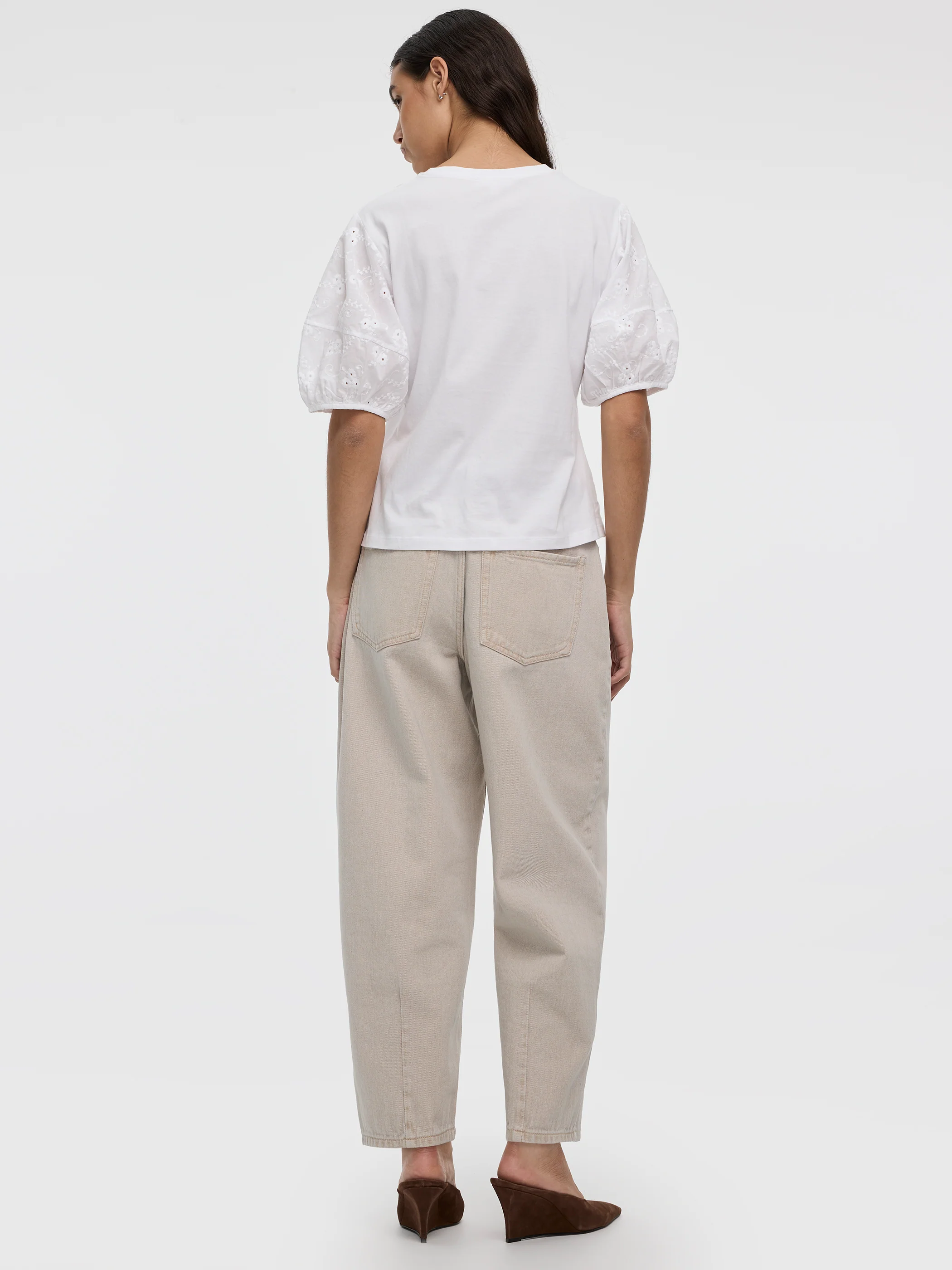 Crew-Neck Mix-Media Top with Short Puffy Sleeves - Image 3
