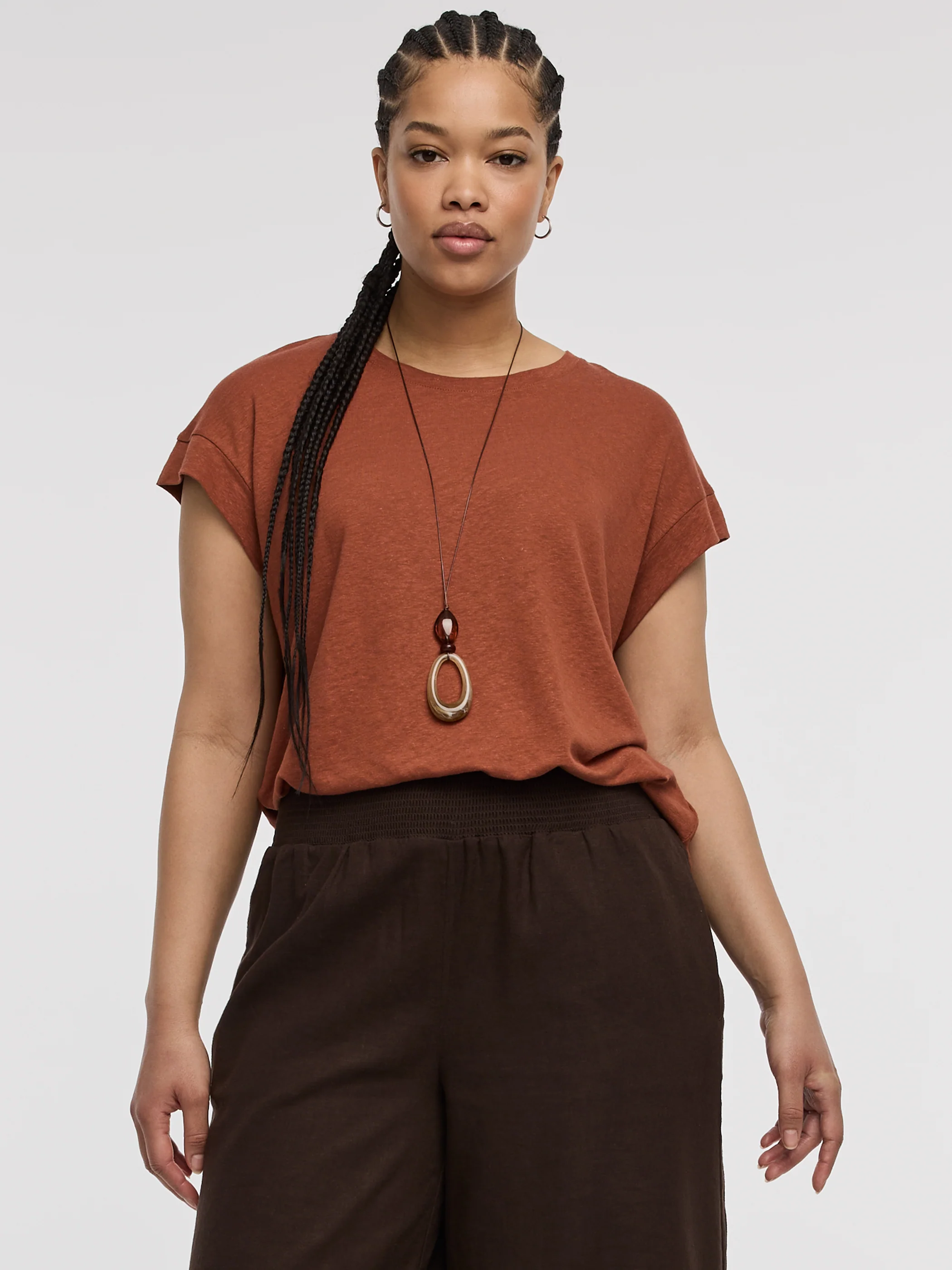 Linen-Blend Extended-Sleeve Crew-Neck Tee - Image 9