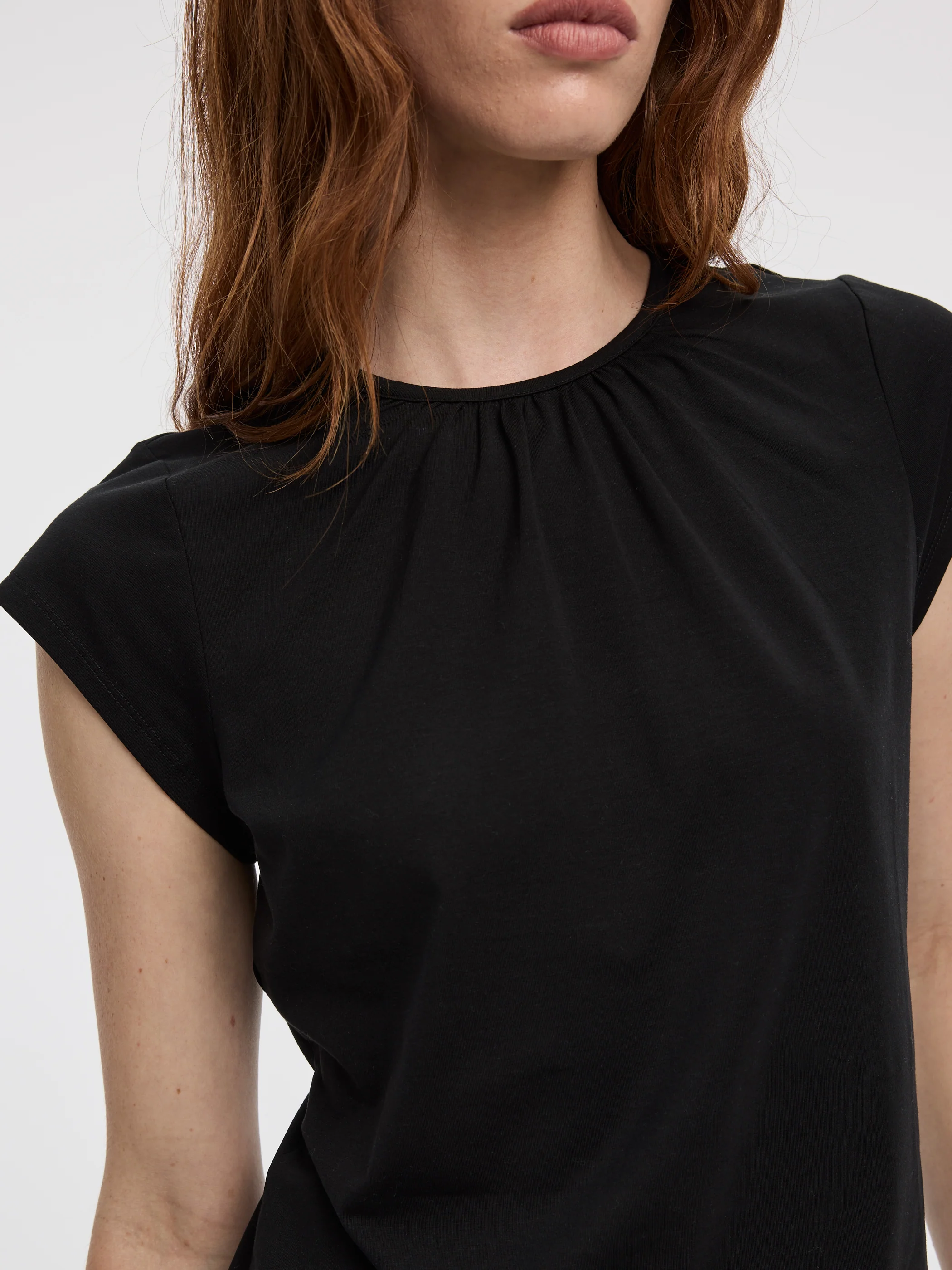 Short-Sleeve Crew-Neck T-Shirt - Image 2