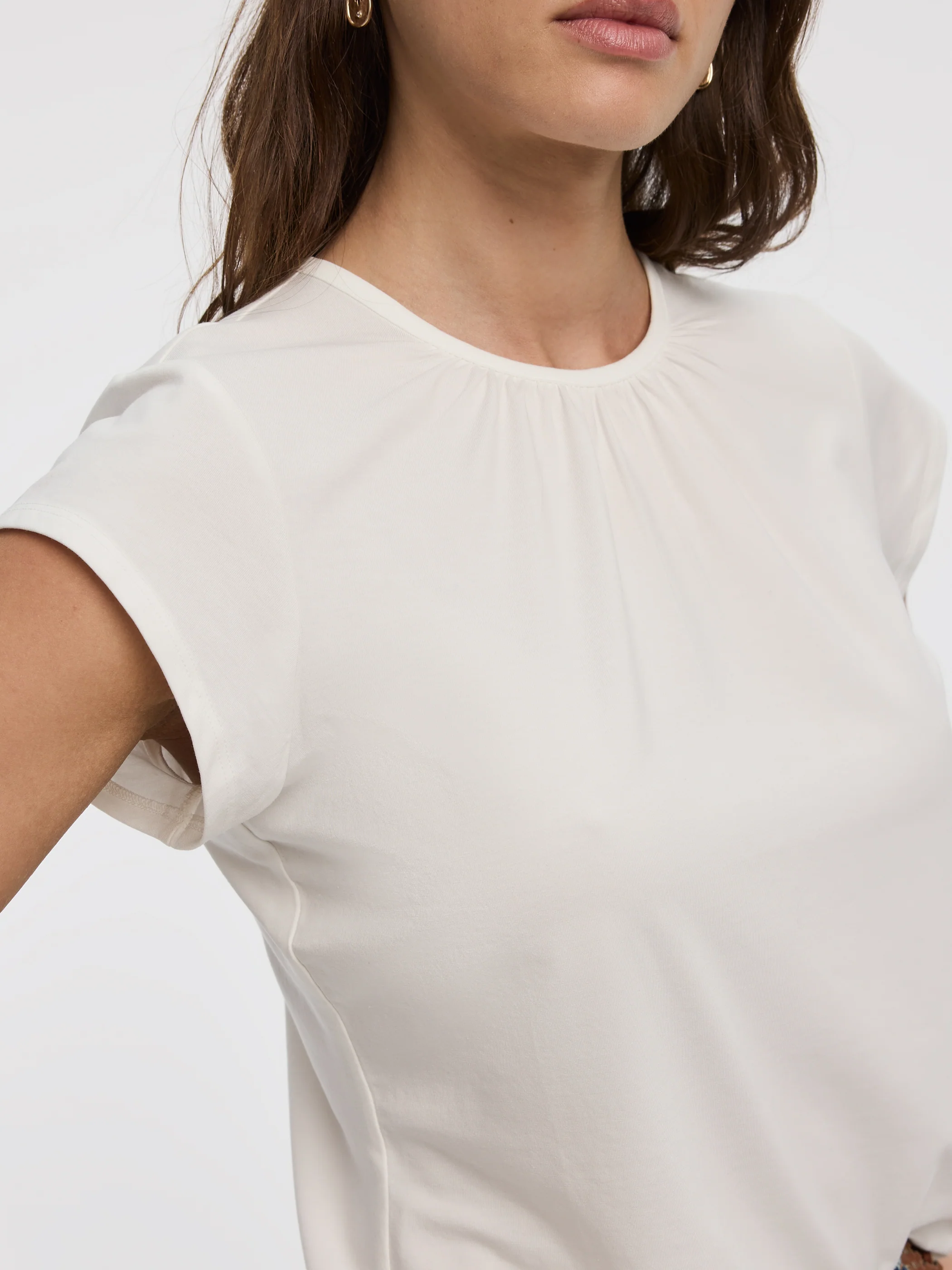 Short-Sleeve Crew-Neck T-Shirt - Image 6