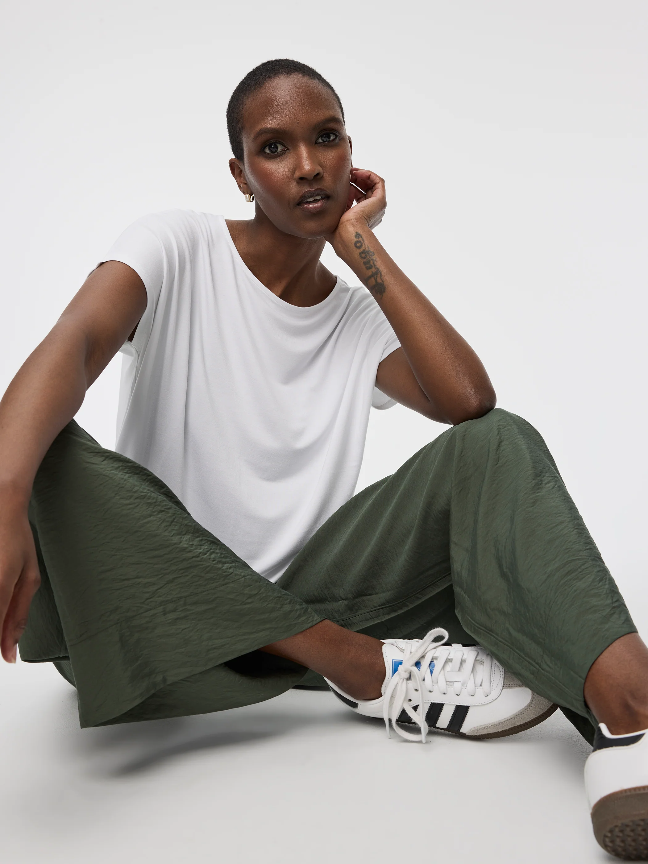 Short-Dolman-Sleeve Boat-Neck T-Shirt - Image 4