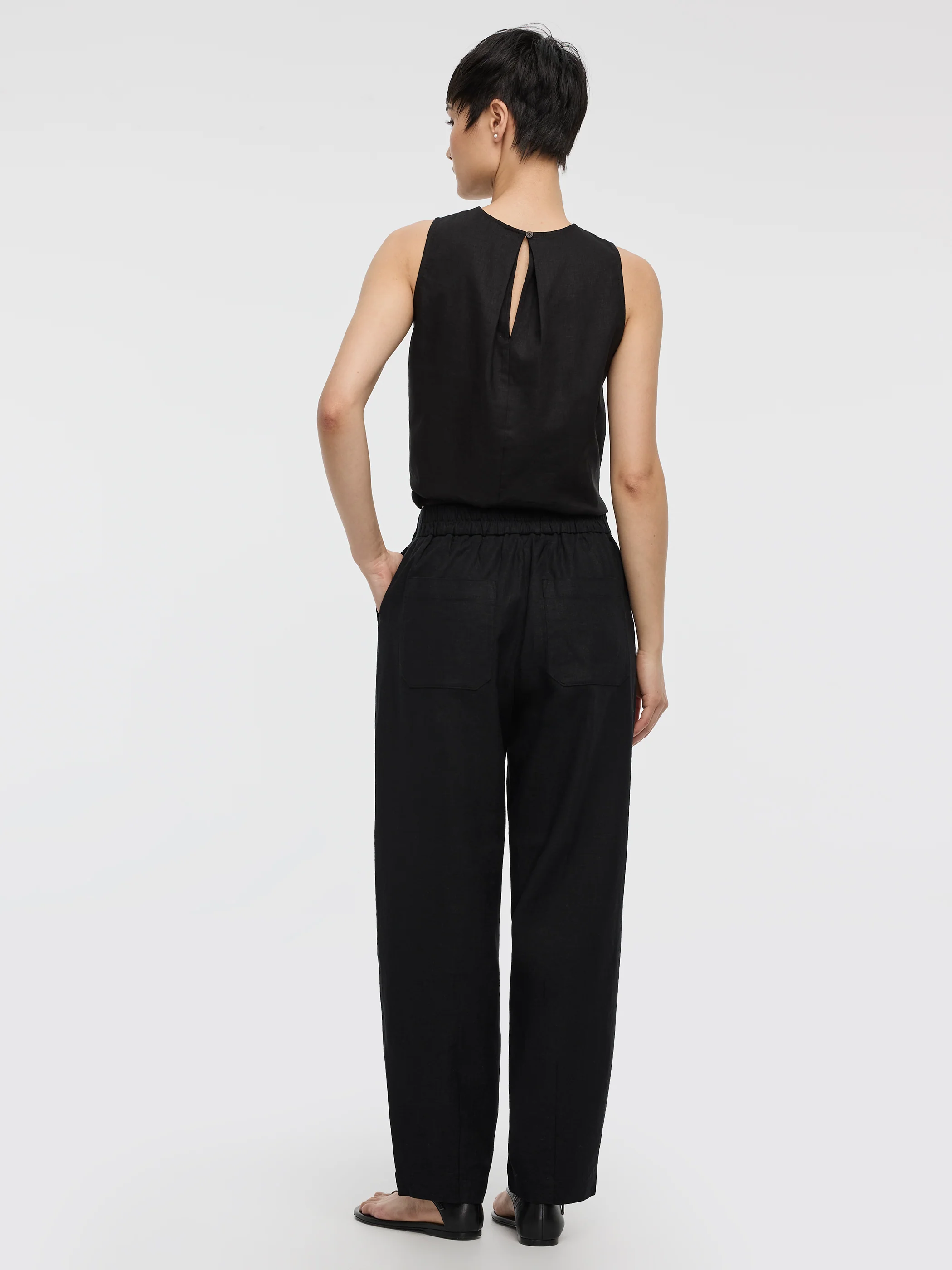 Linen Blend Barrel Pant - Image 4