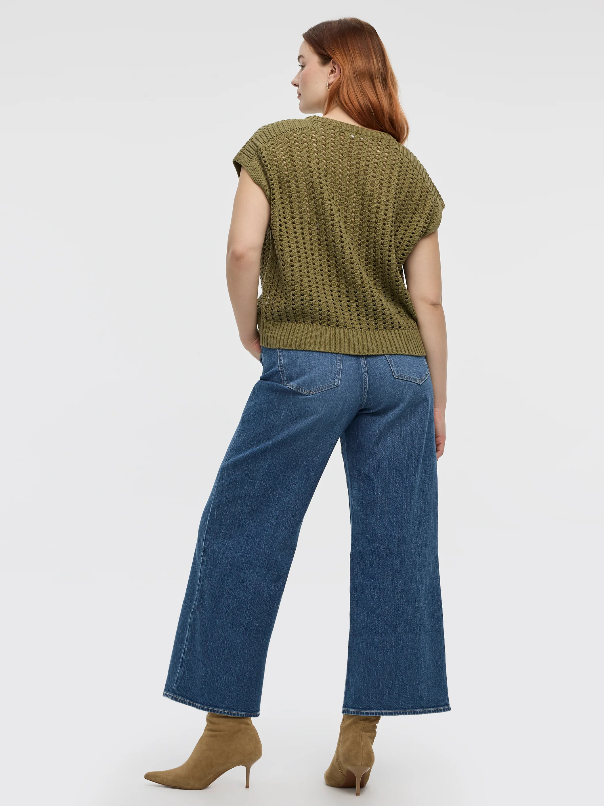 Extended-Sleeve Crew-Neck Sweater with Open Stitches - Image 11