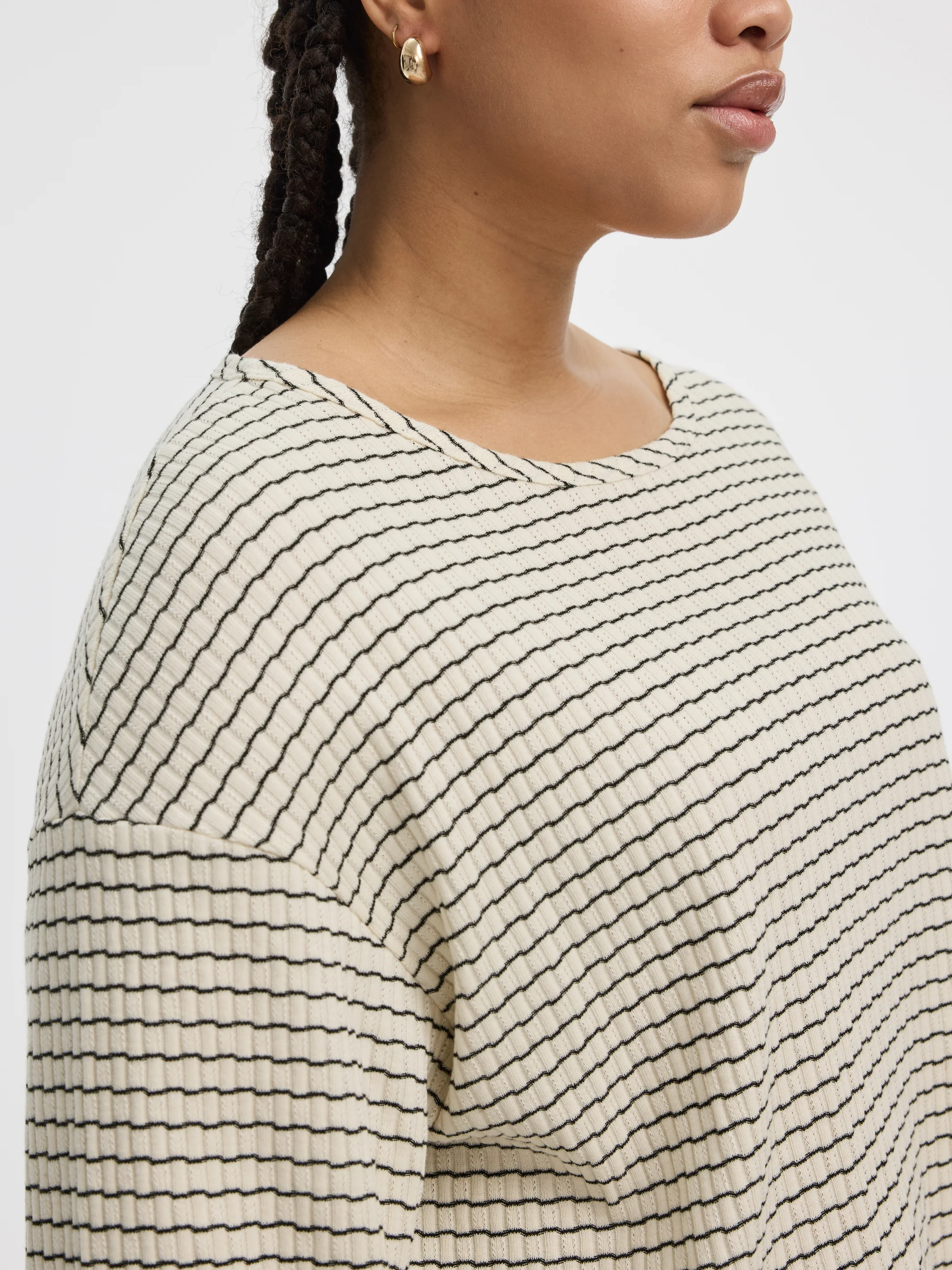 Striped Long-Sleeve Boat-Neck T-Shirt - Image 5