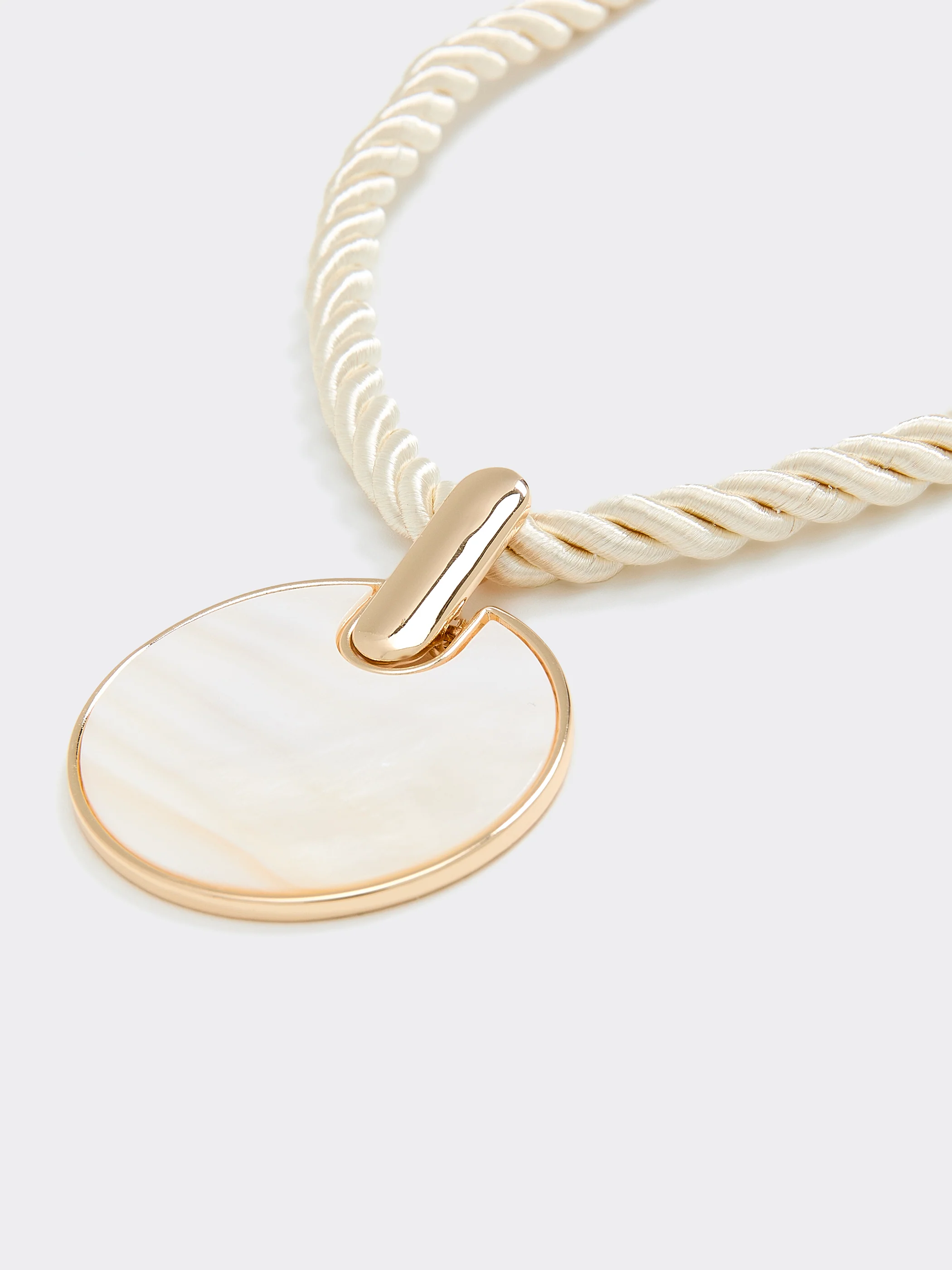 Chunky Cord Necklace with Mother-of-Pearl Pendant - Image 3