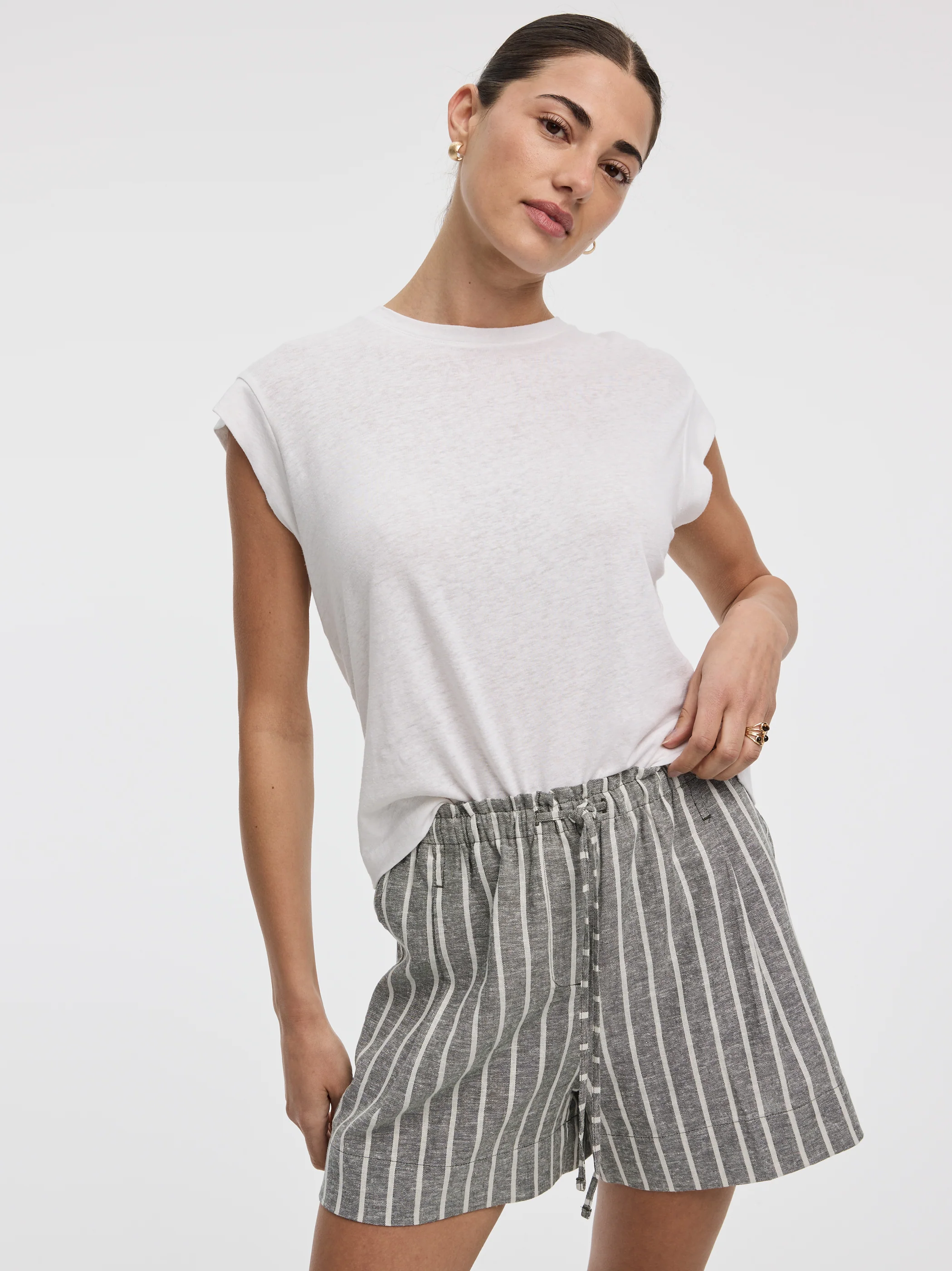 Linen-Blend Shorts with Elastic Waistband - Image 4