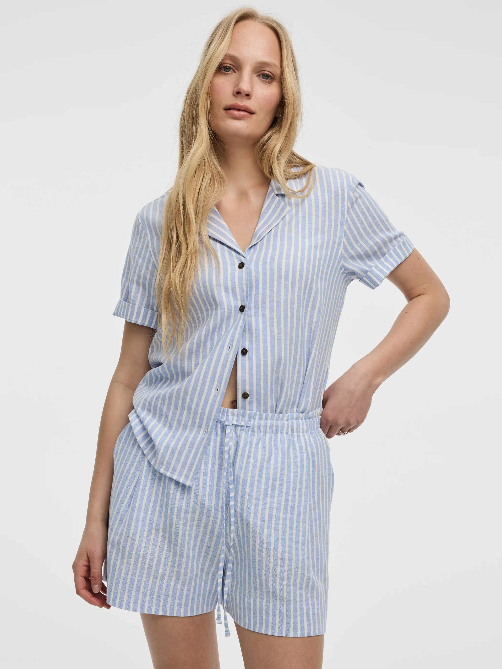 Linen-Blend Shorts with Elastic Waistband - Image 8