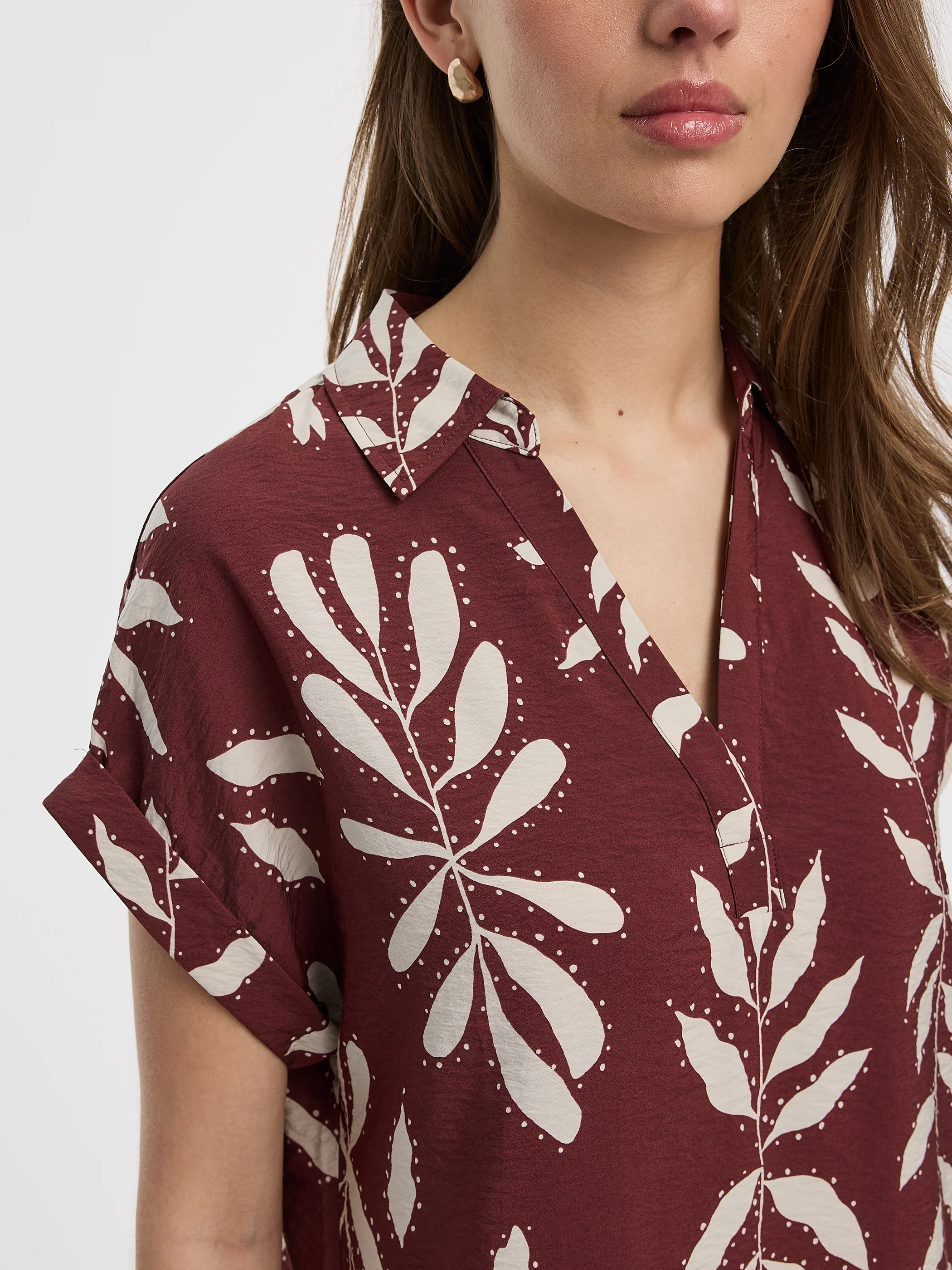 Short-Sleeve Shift Dress - Image 10