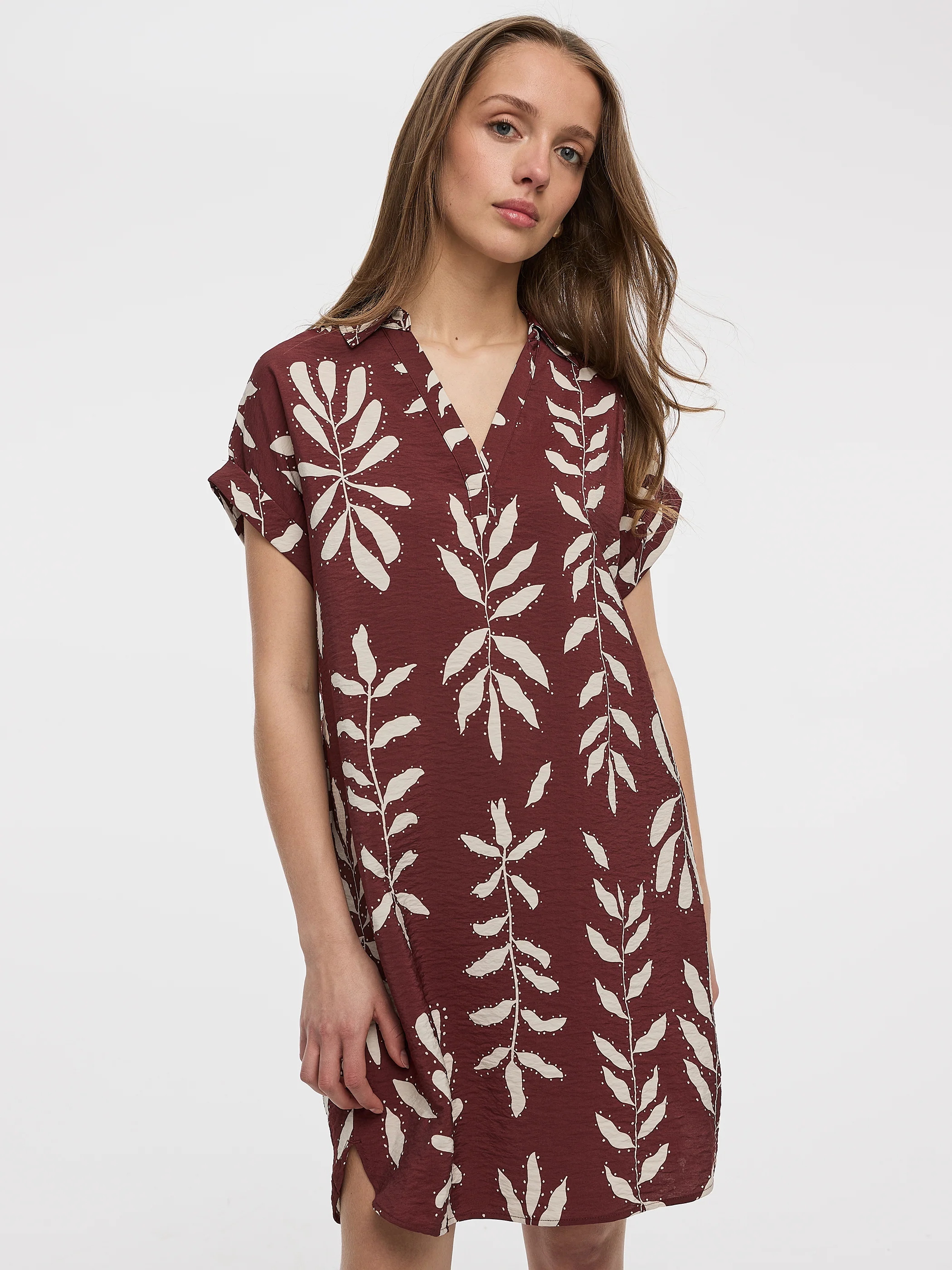 Short-Sleeve Shift Dress - Image 12