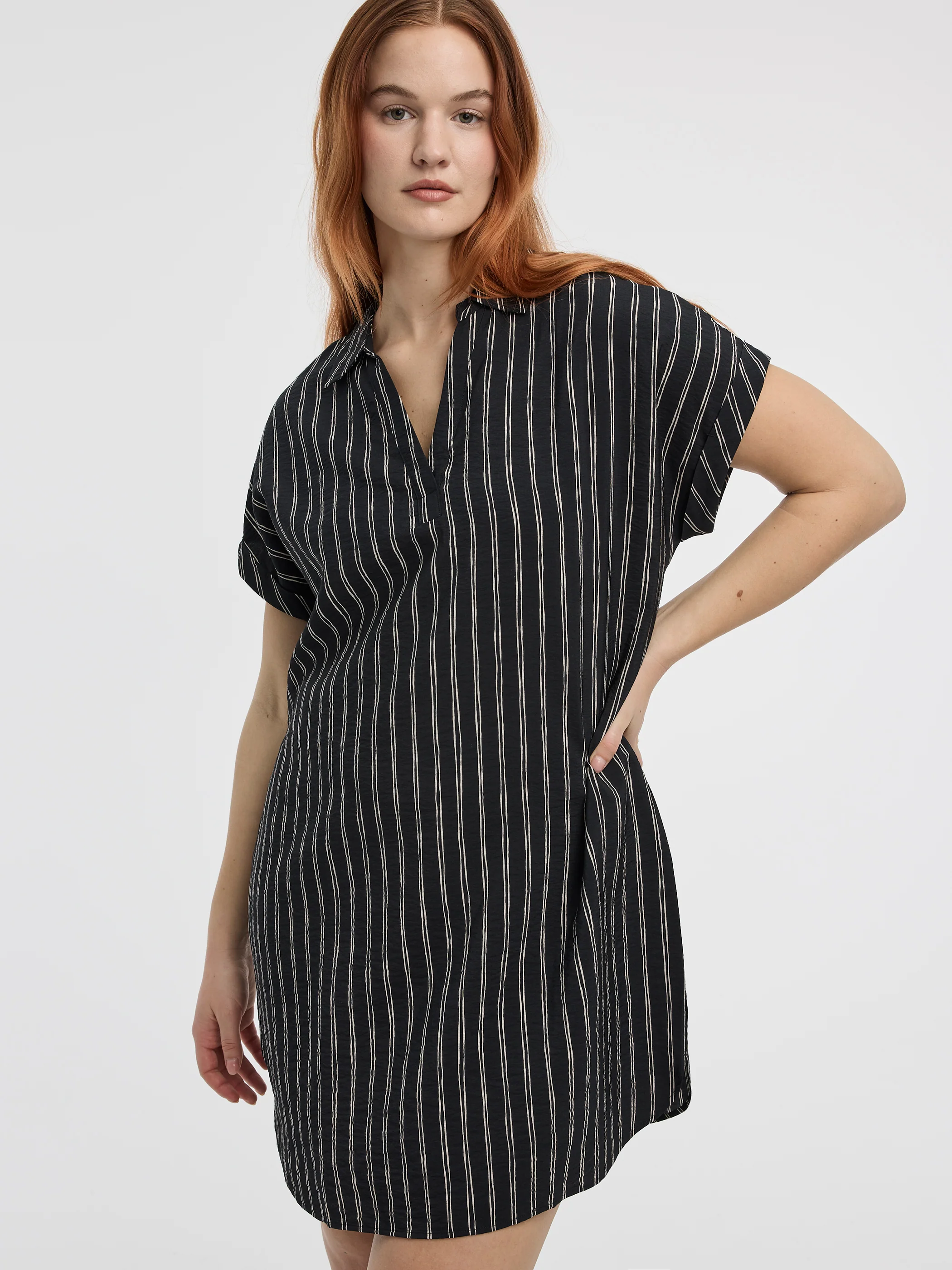 Short-Sleeve Shift Dress - Image 4