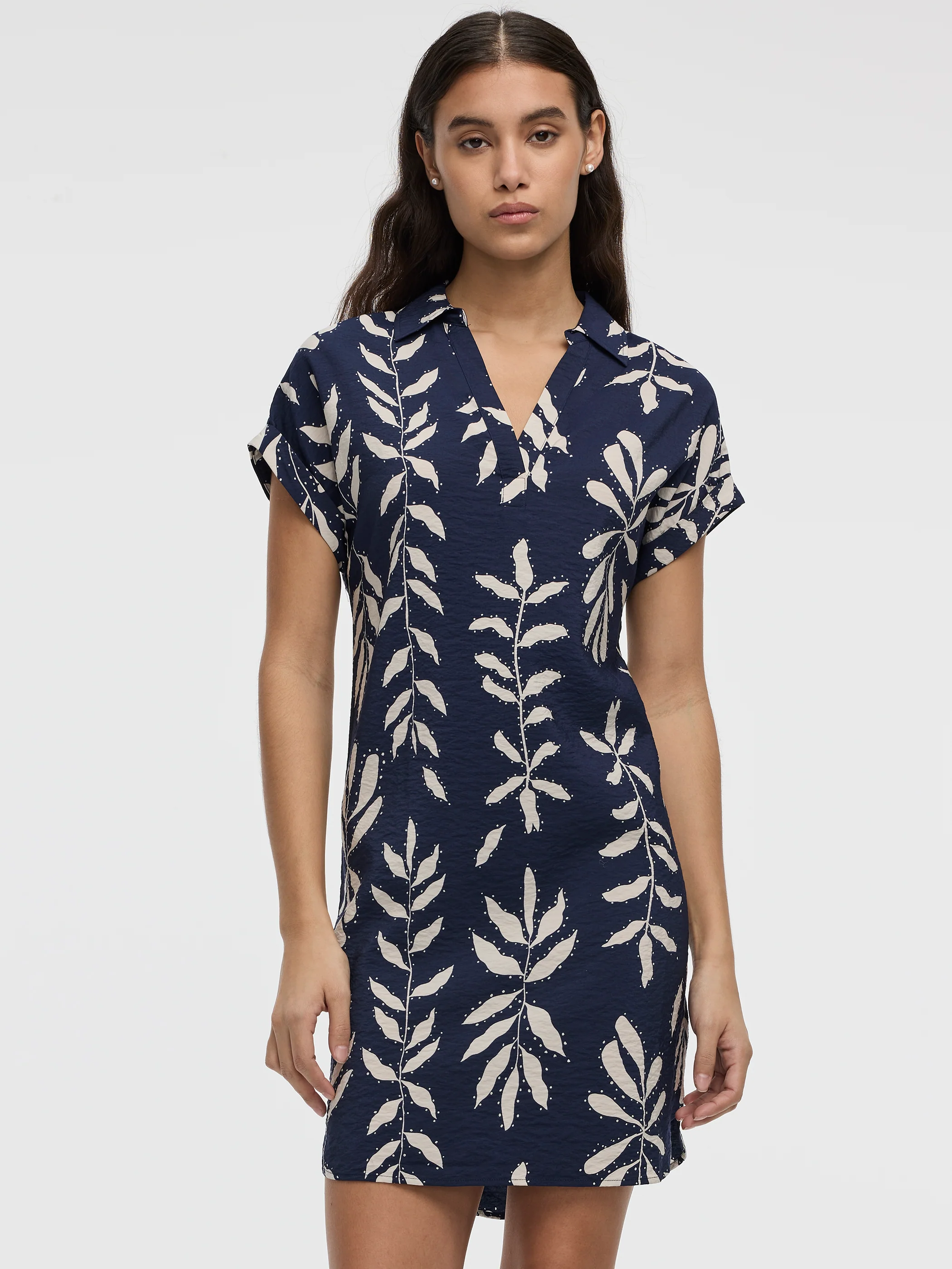 Short-Sleeve Shift Dress - Image 8