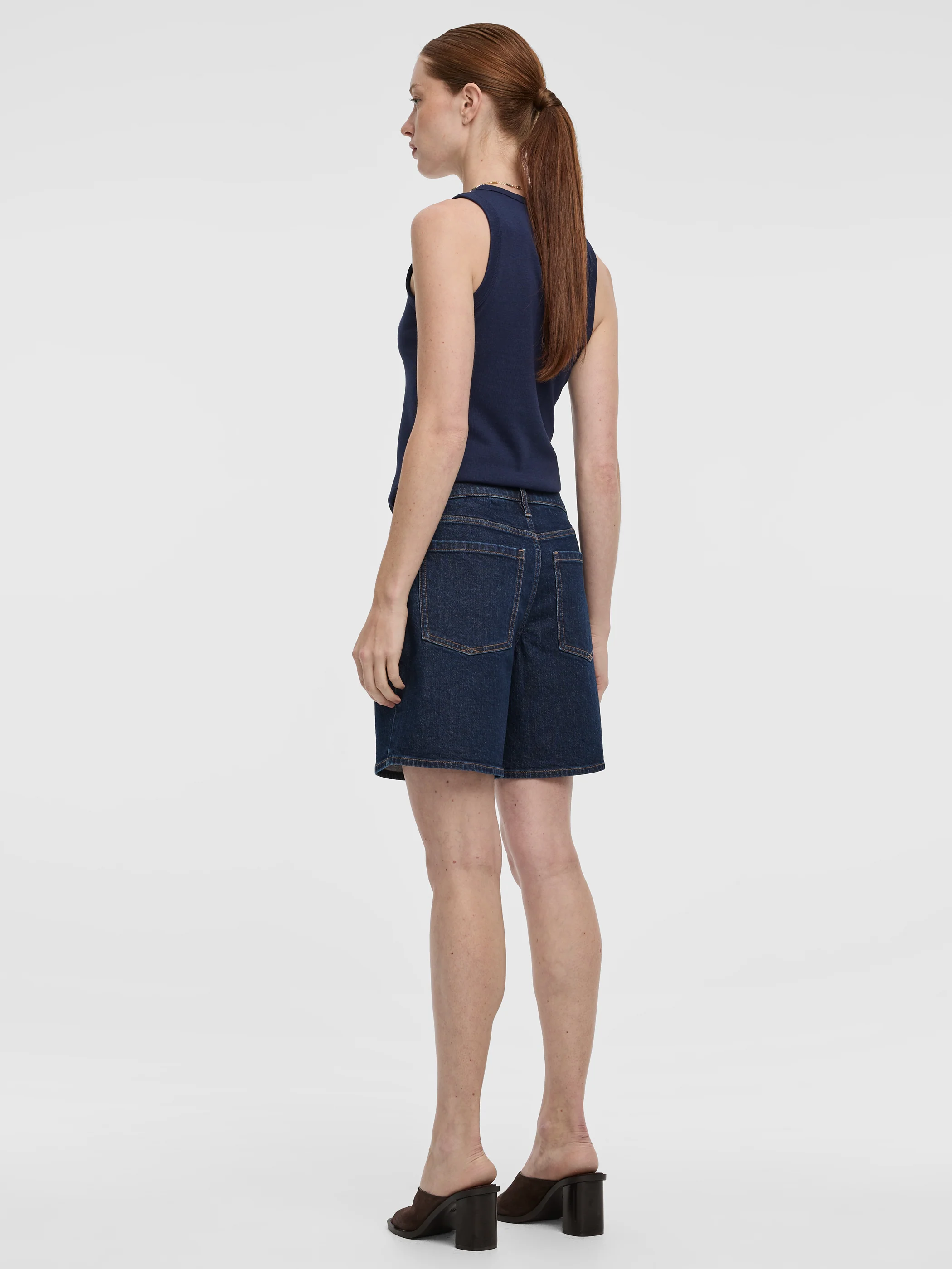 Mid-Rise Baggy Shorts - Image 10