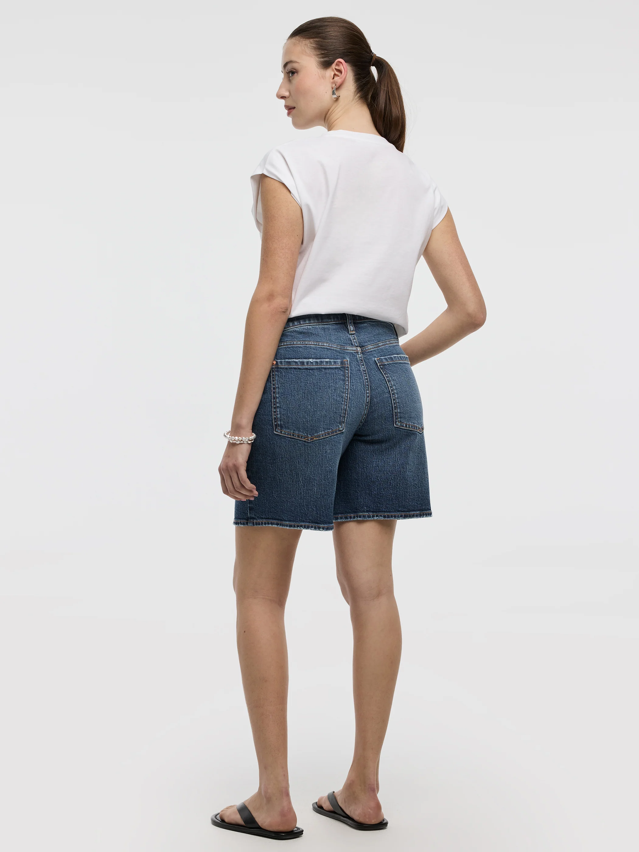 Mid-Rise Baggy Shorts - Image 7